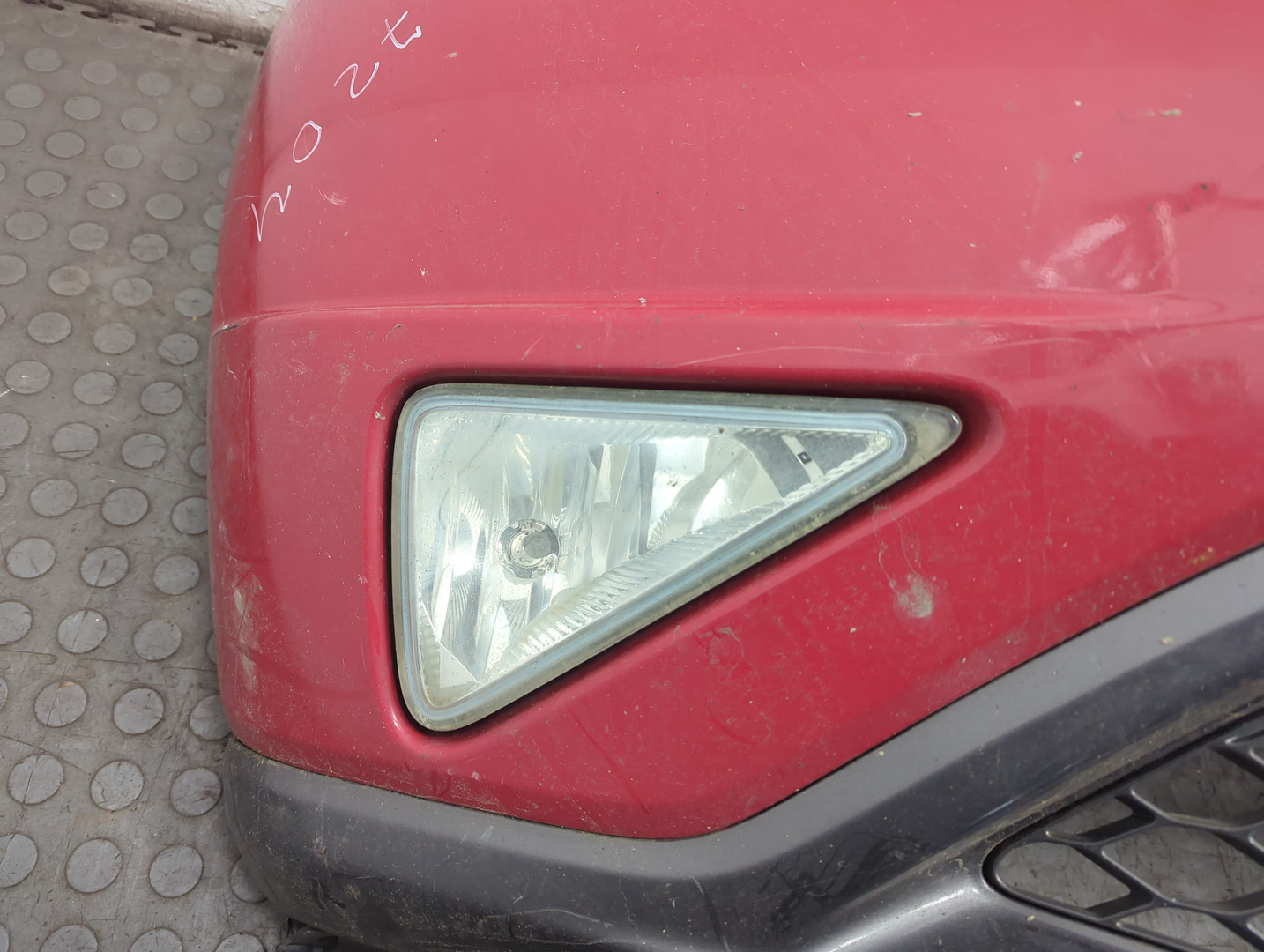 Бампер передний