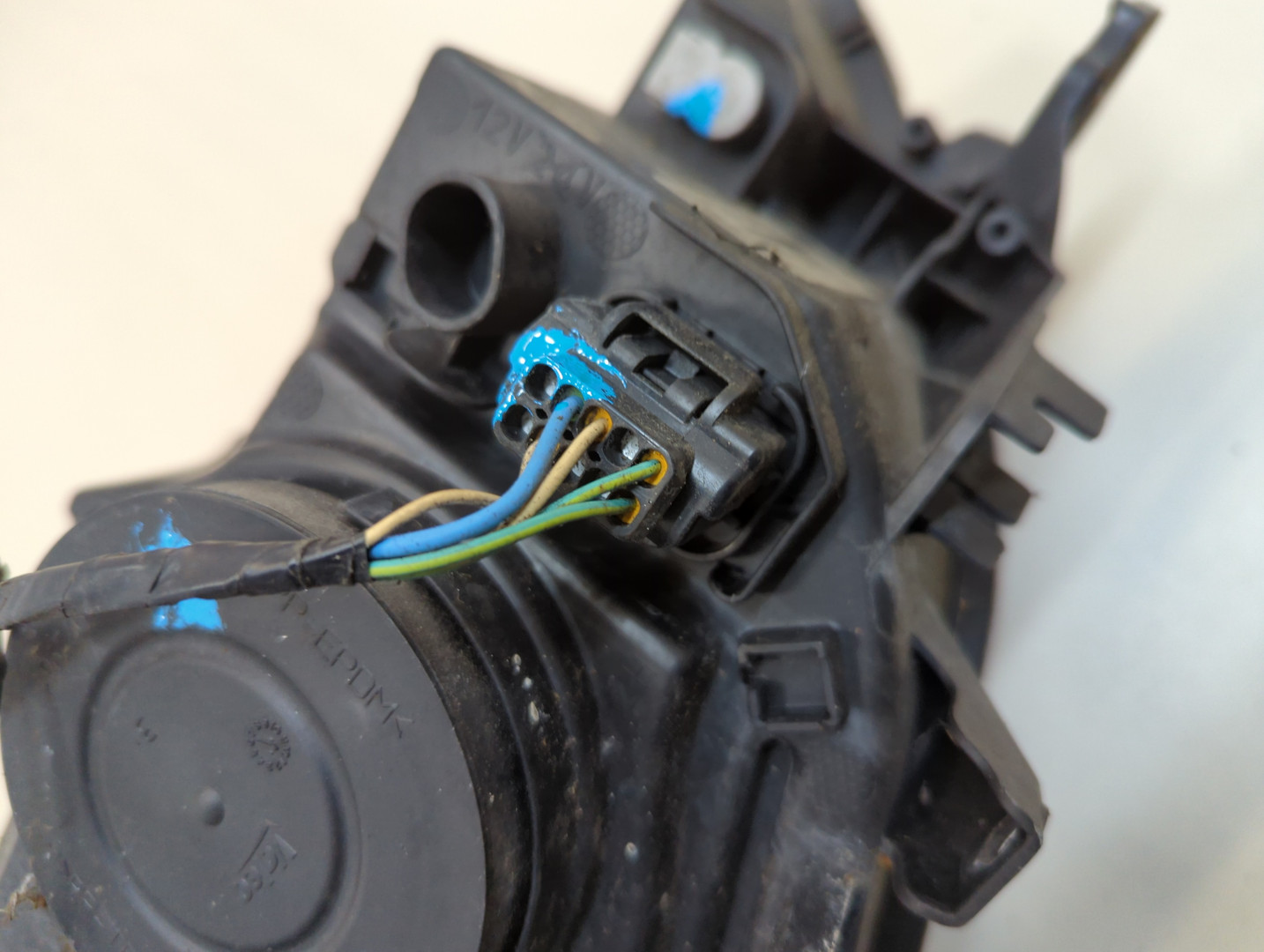 Фара правая