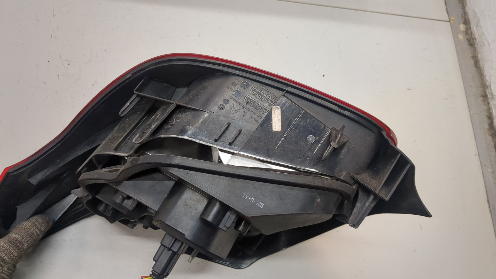 Фонарь задний левый