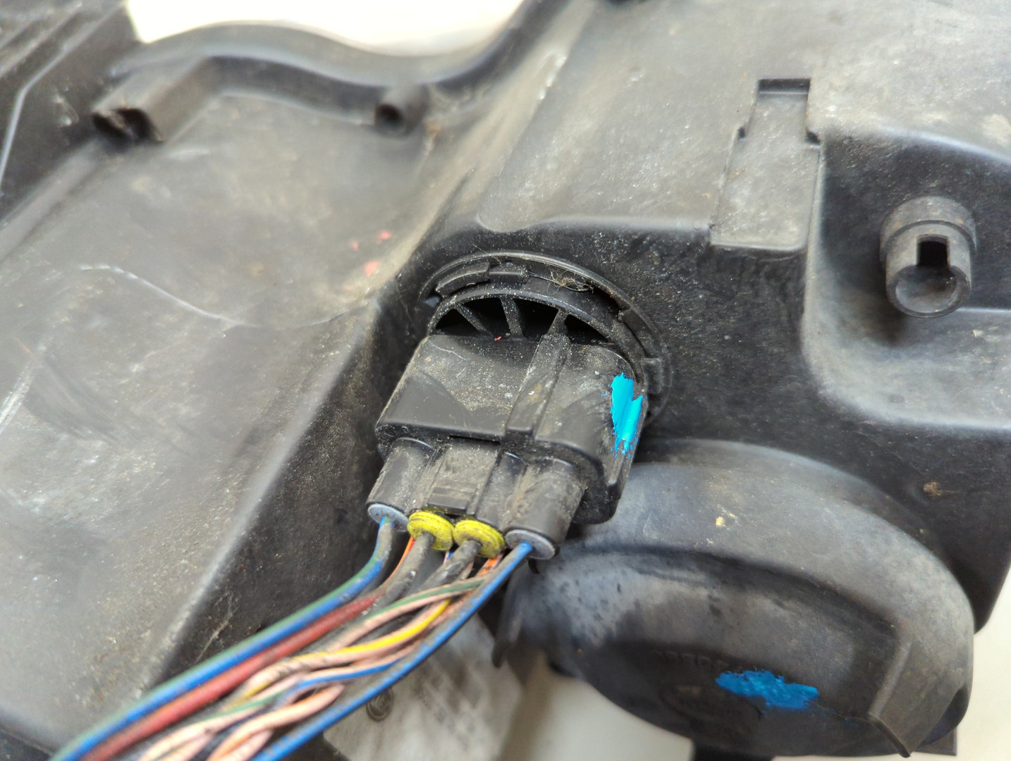 Фара правая