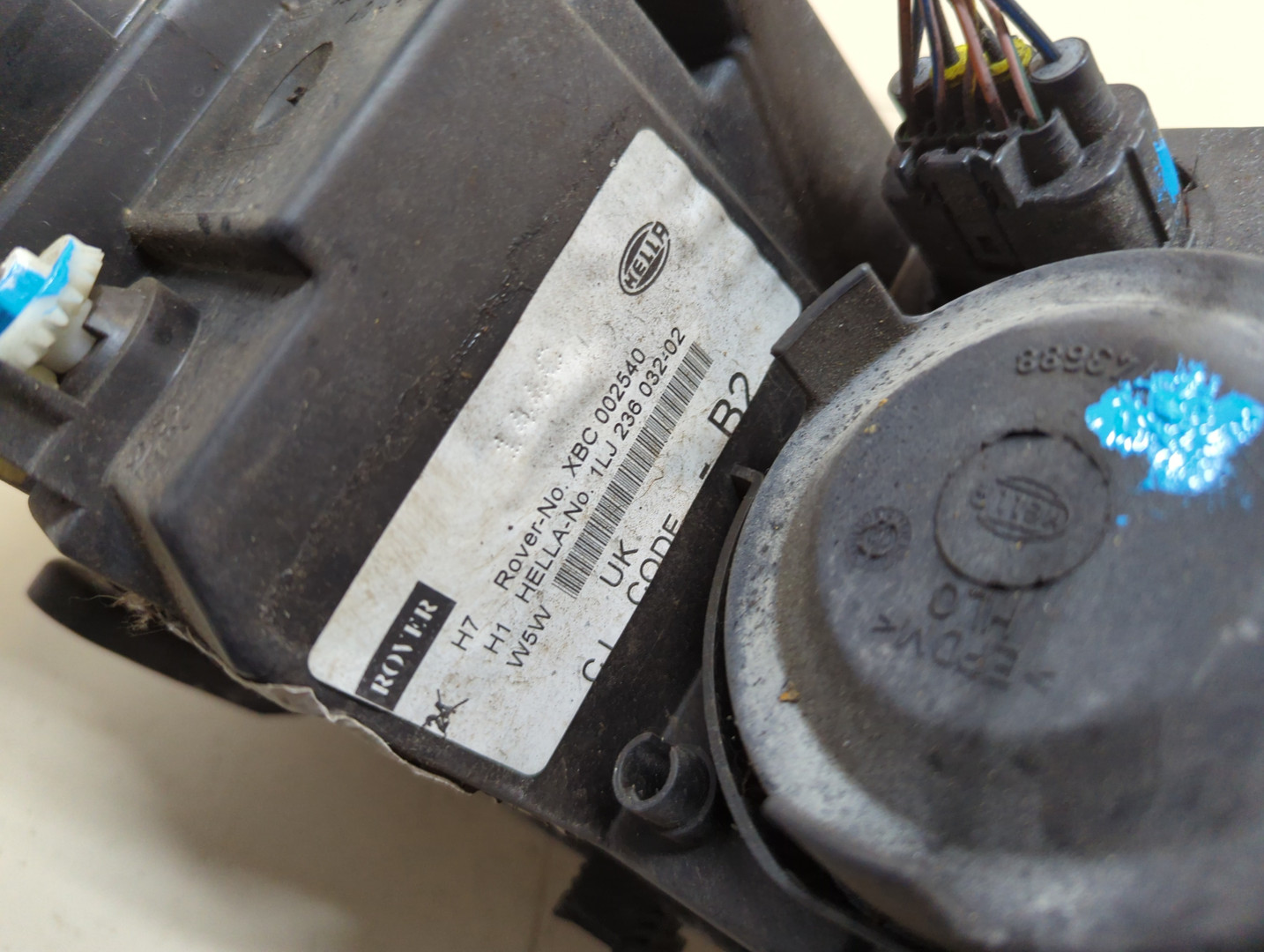 Фара правая