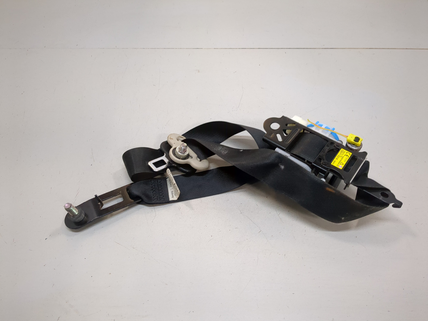 Ремень безопасности