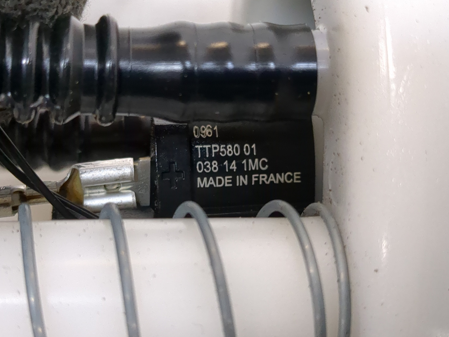 Насос топливный электрический