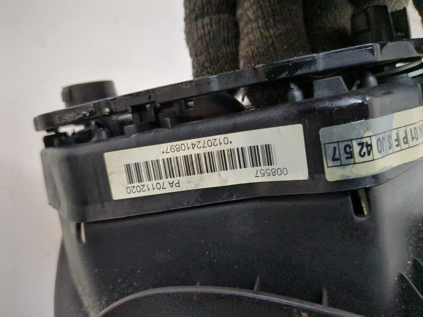 Подушка безопасности в рулевое колесо