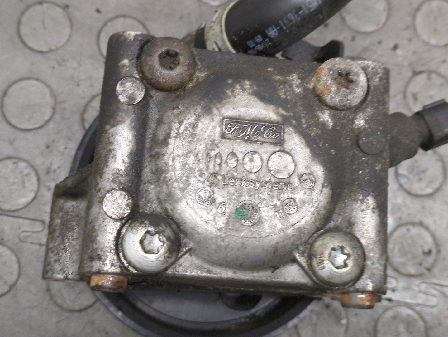 Насос ГУР (гидроусилитель руля)