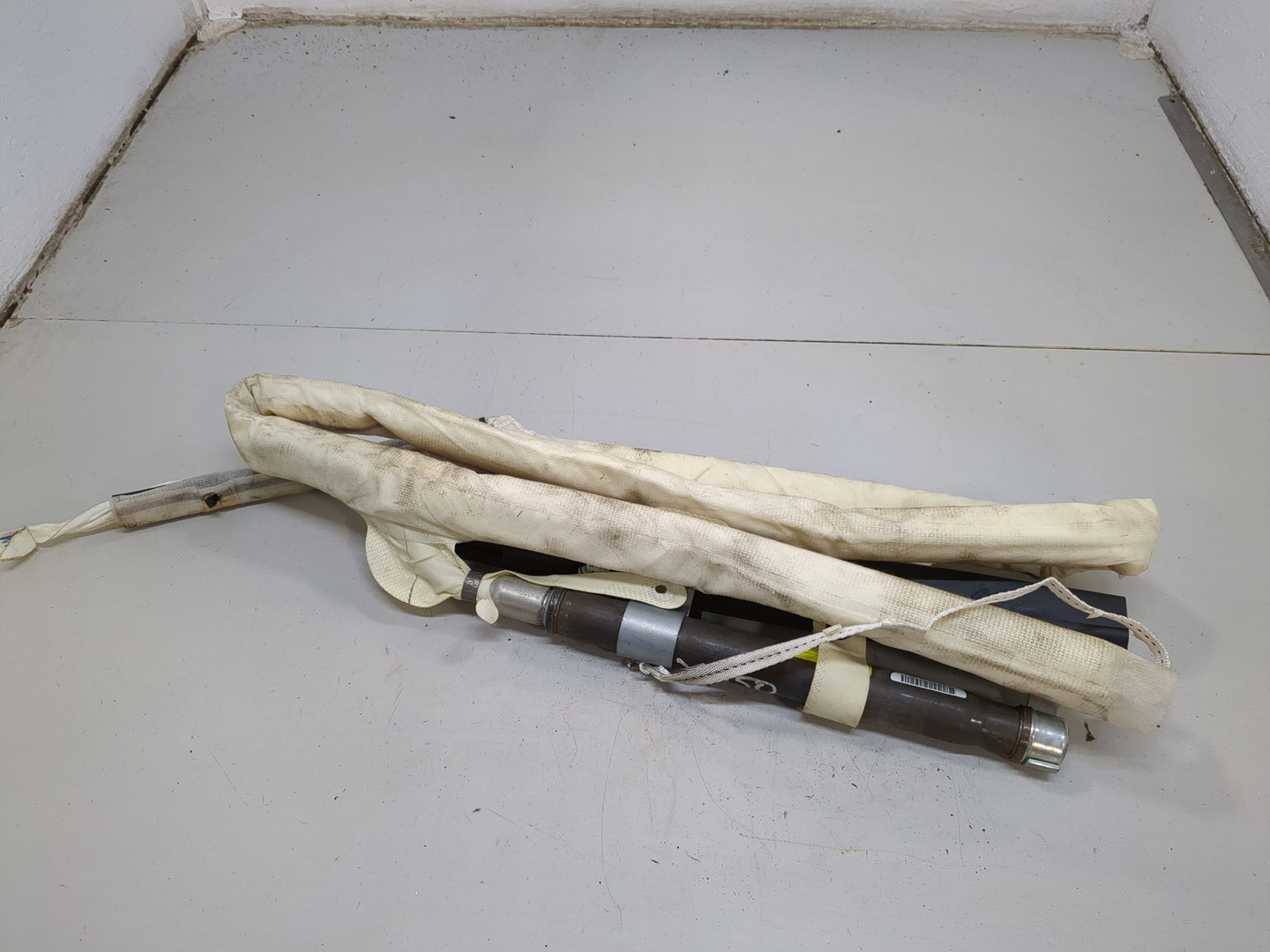 Подушка безопасности боковая (шторка)