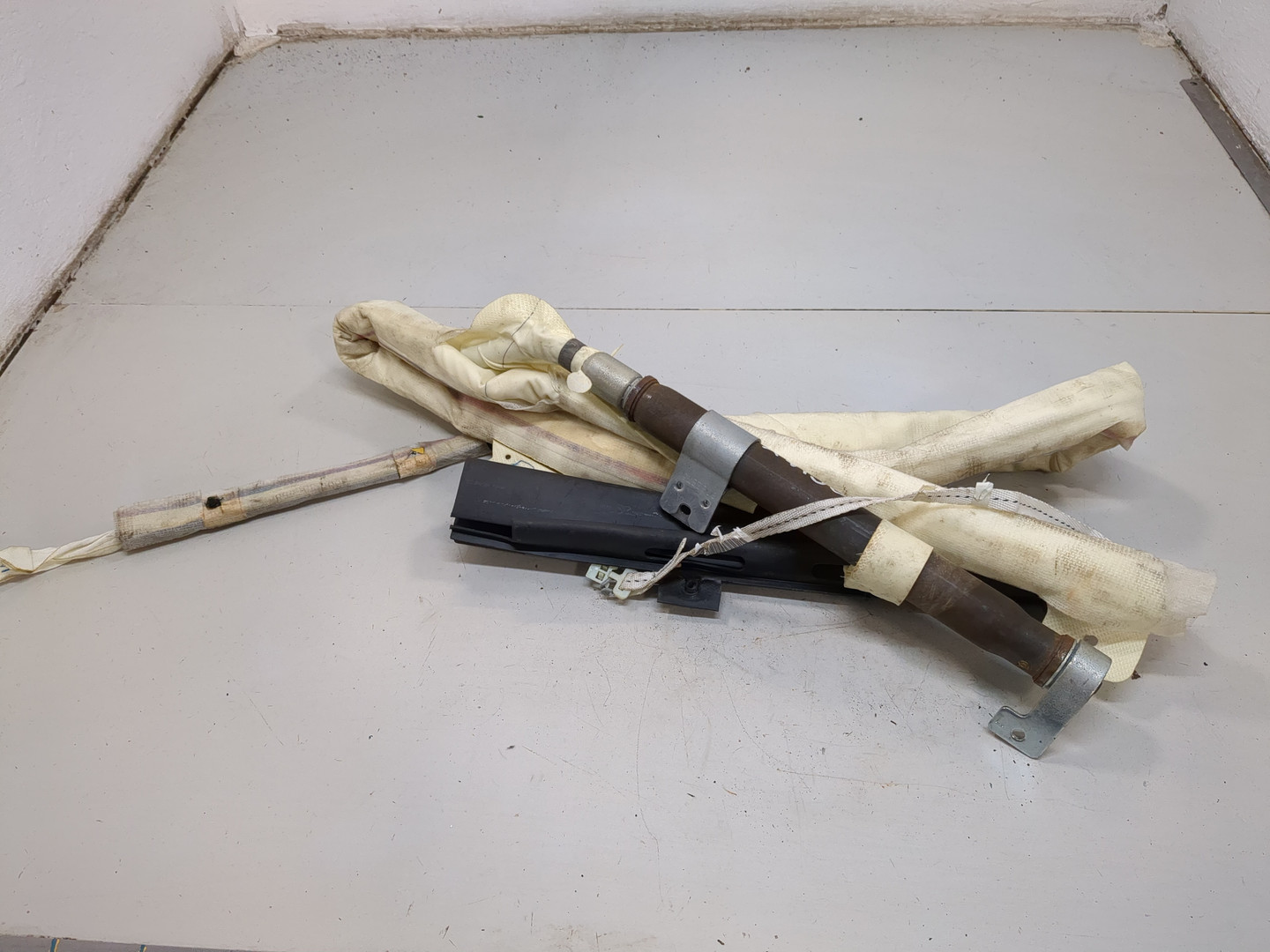 Подушка безопасности боковая (шторка)