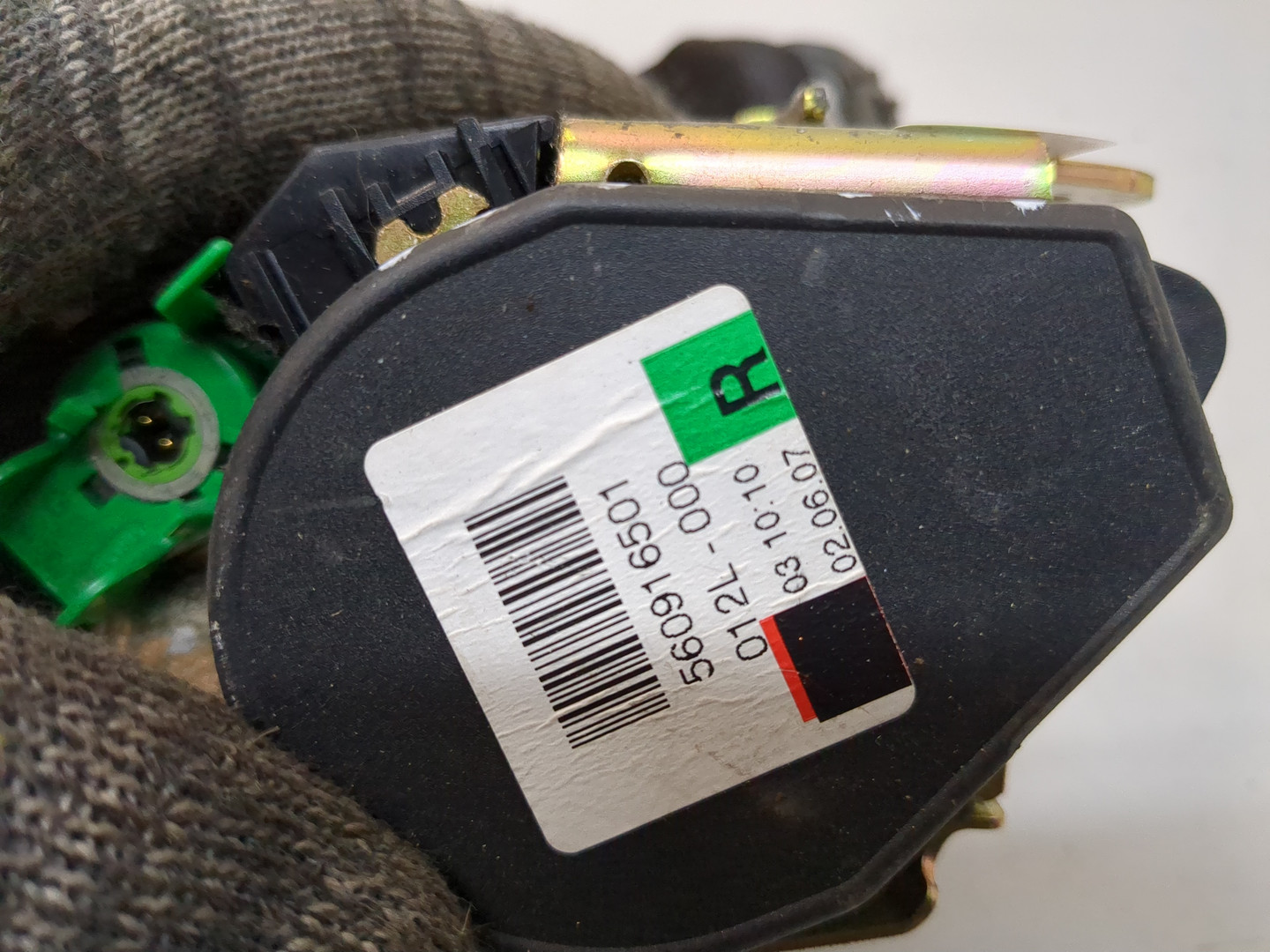 Ремень безопасности