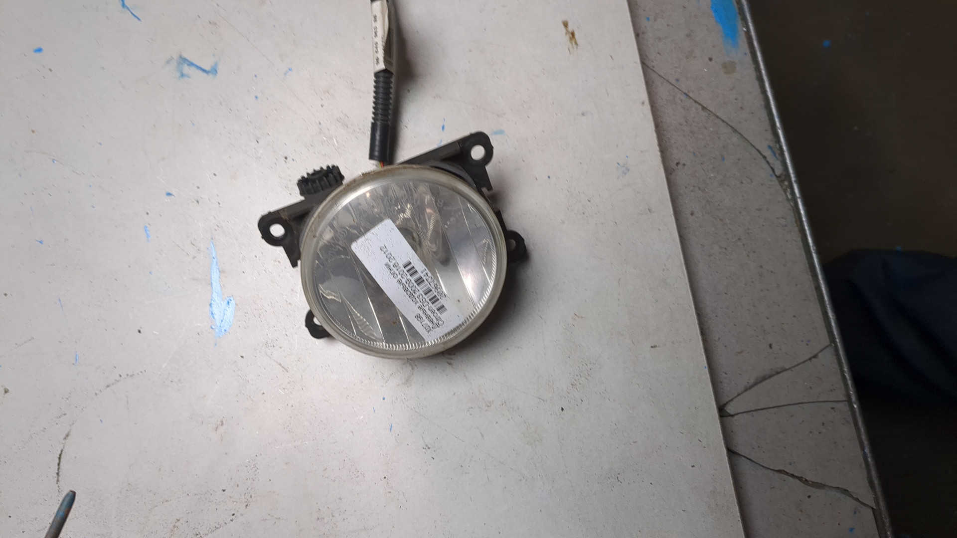 Фара противотуманная правая