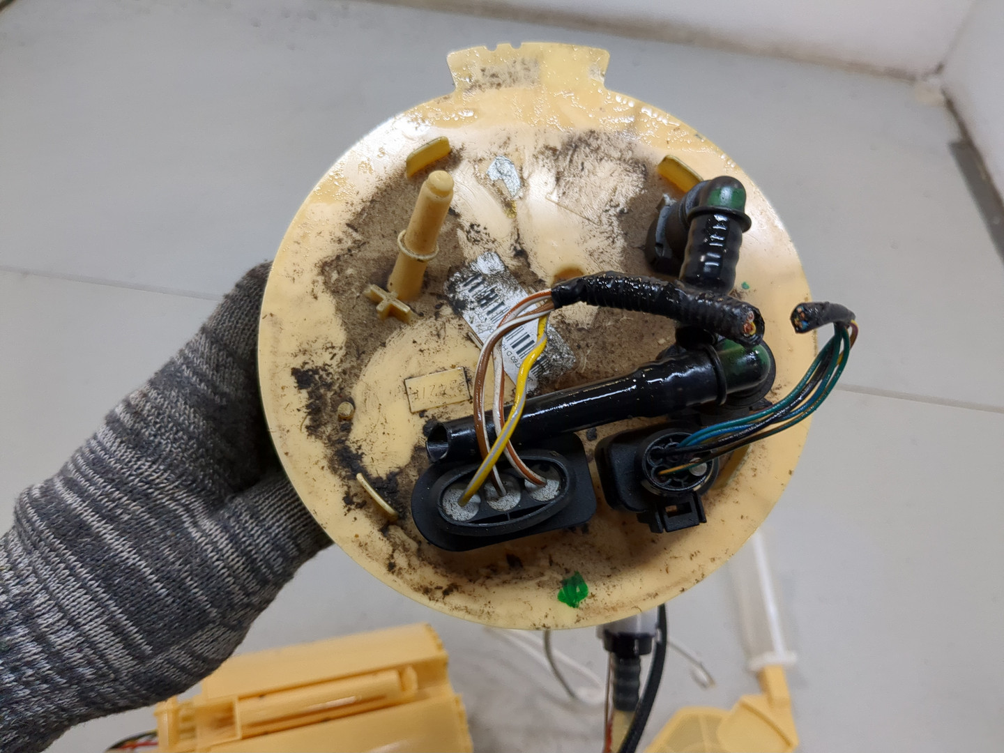 Насос топливный электрический