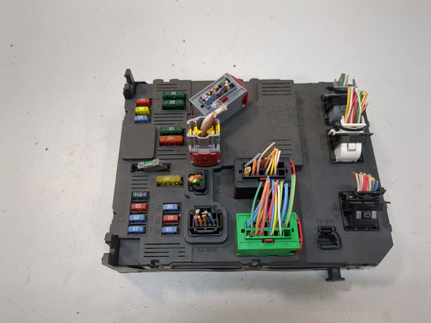 Блок предохранителей