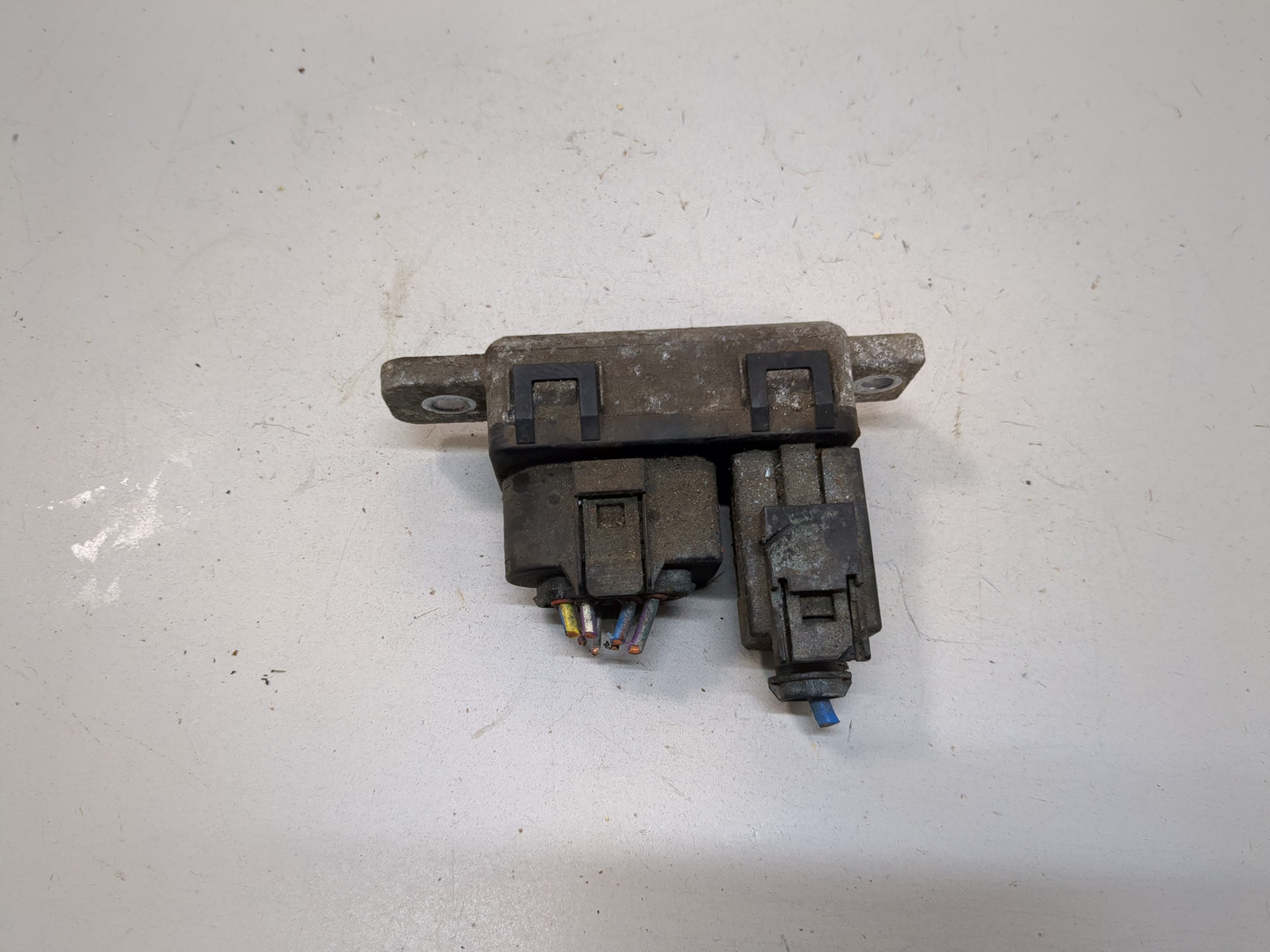 Реле свечей накала