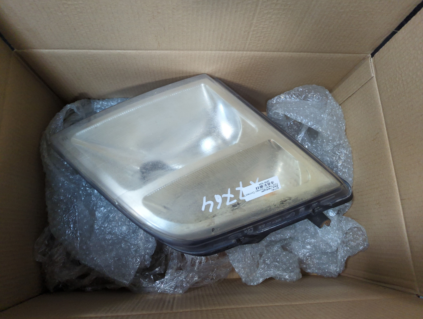 Фара правая