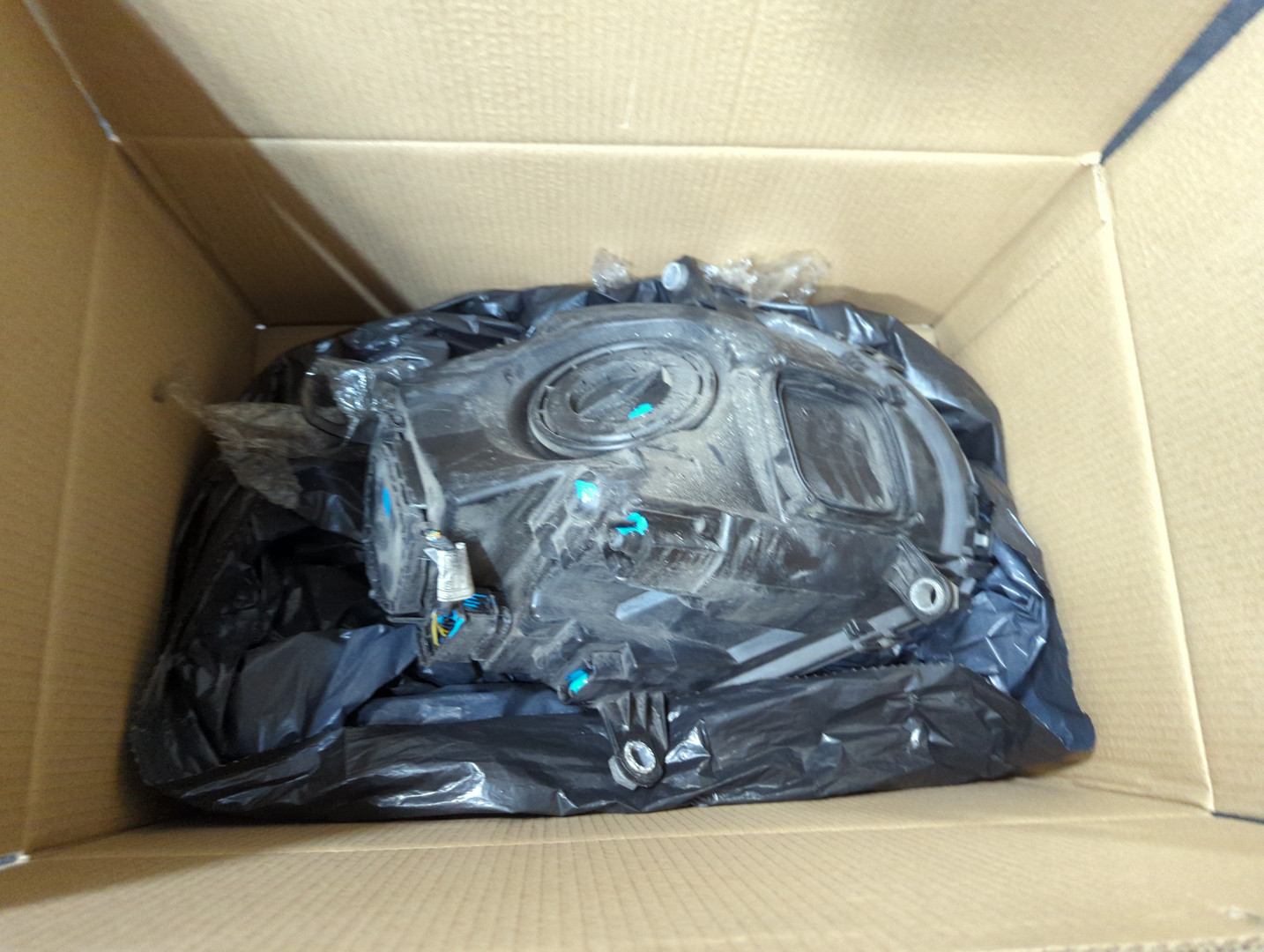 Фара правая