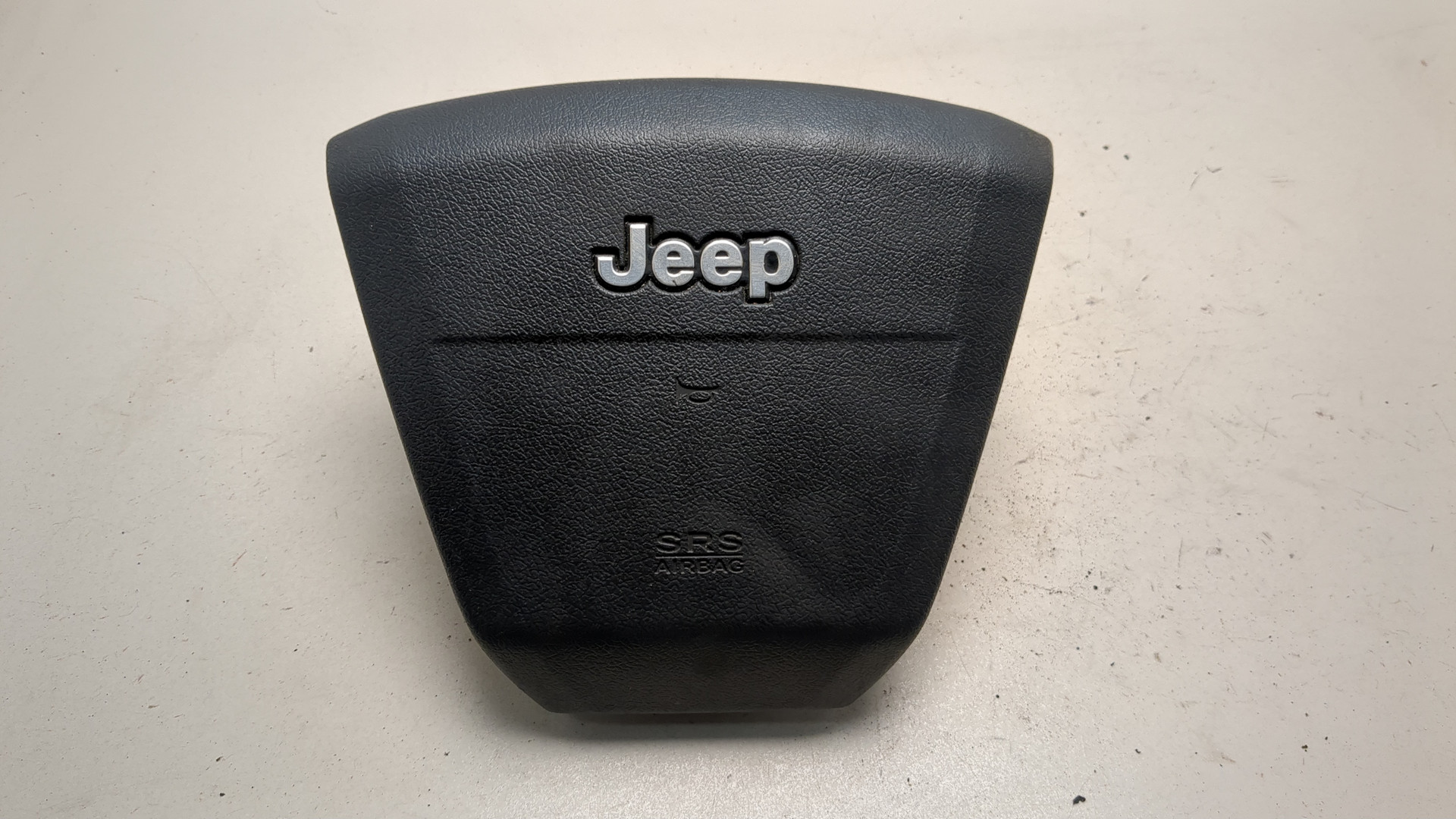 Подушка безопасности в рулевое колесо