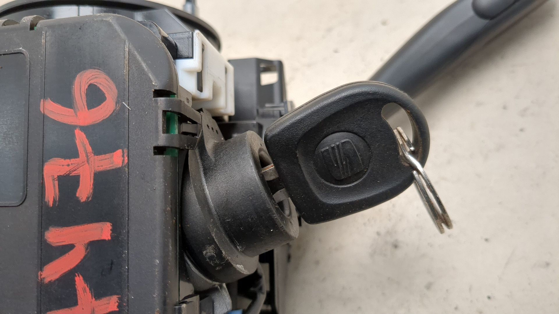 Переключатель подрулевой