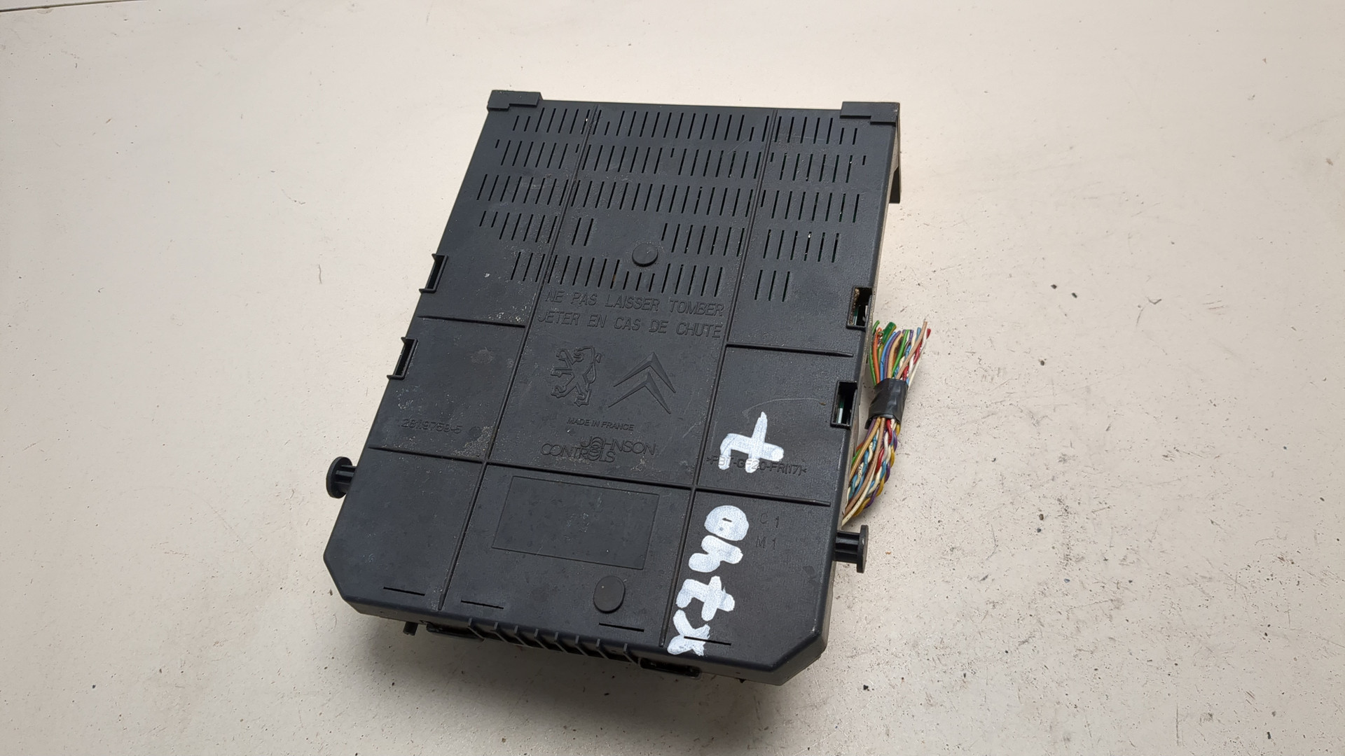 Блок предохранителей