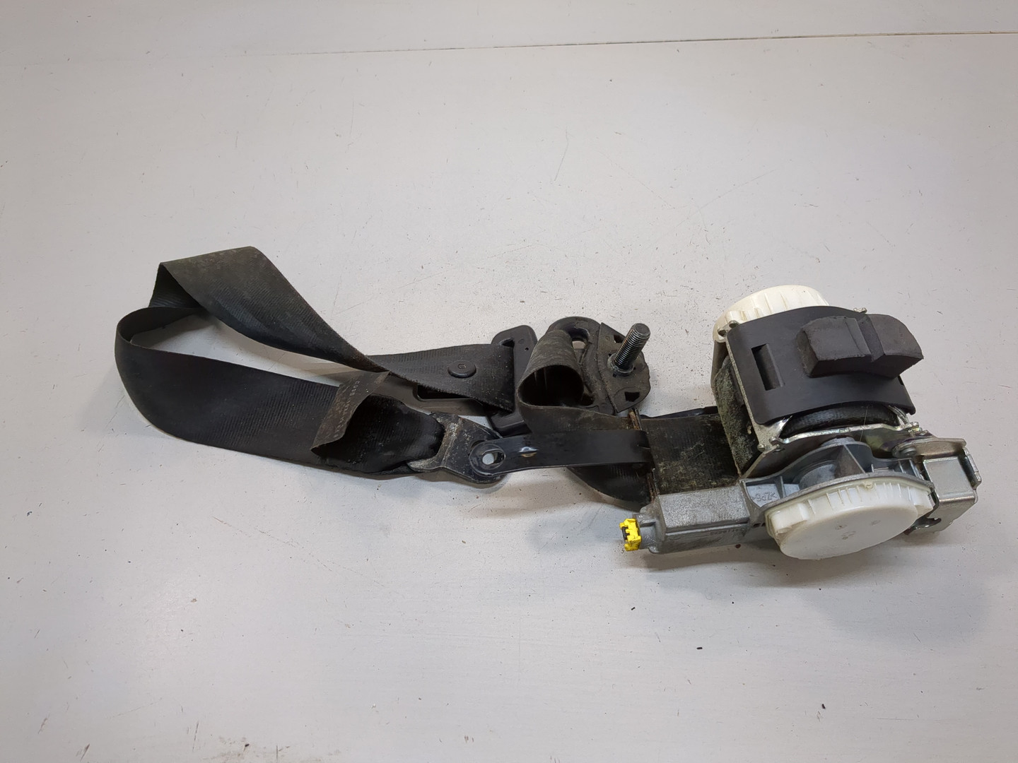 Ремень безопасности