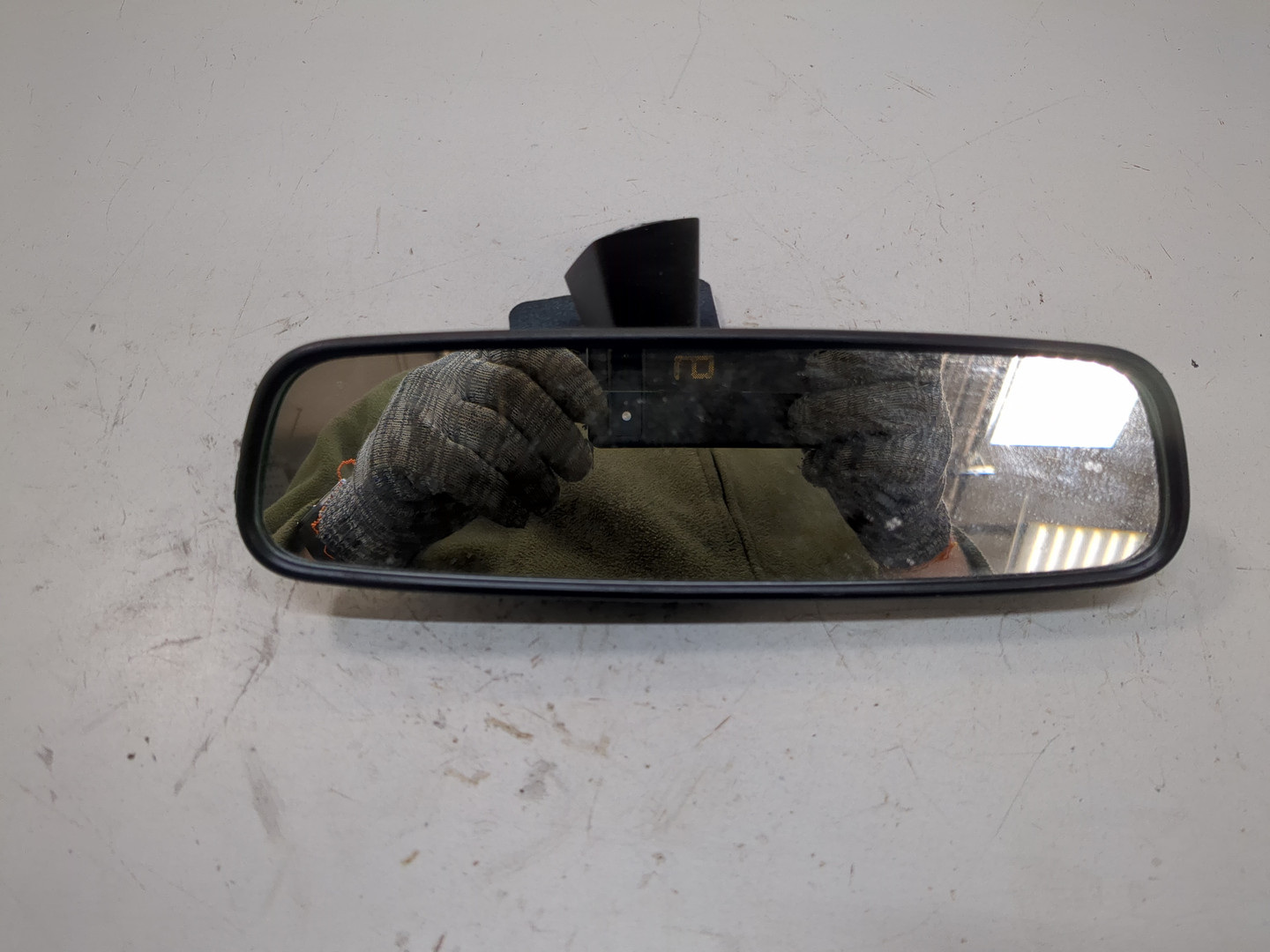 Зеркало заднего вида