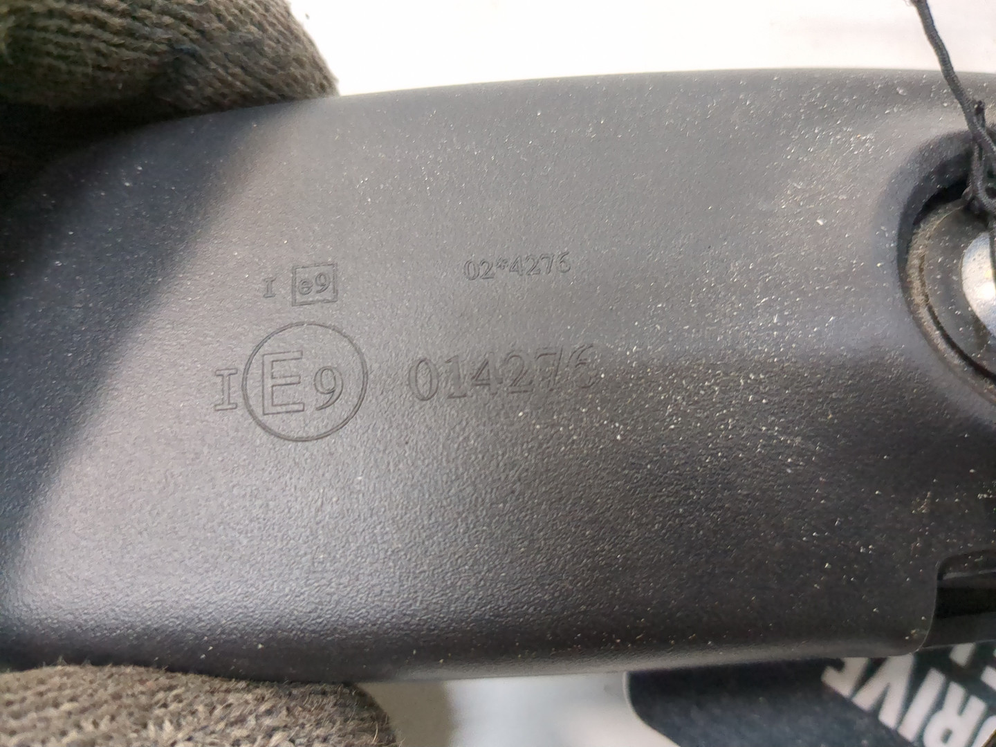 Зеркало заднего вида