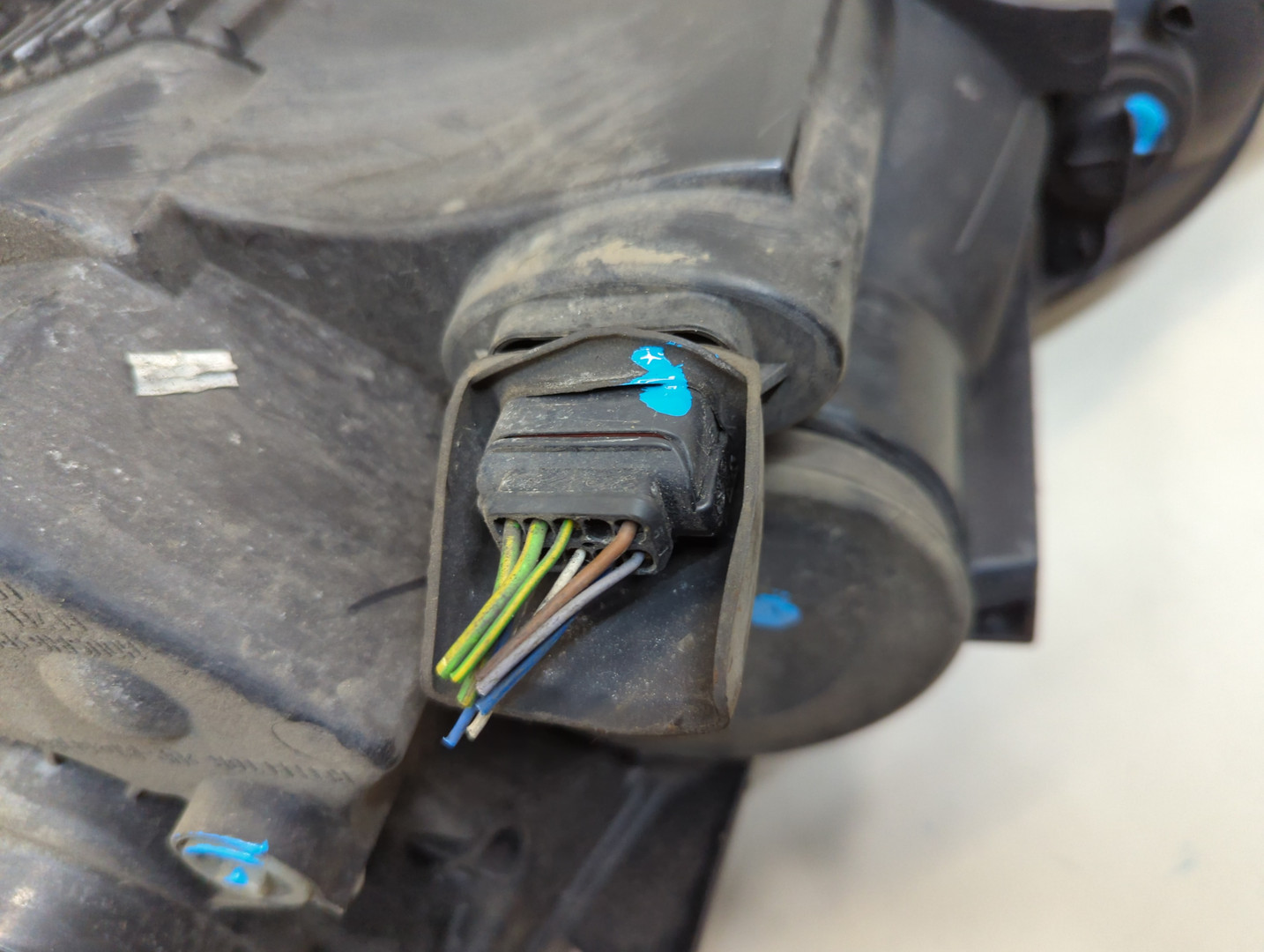 Фара правая