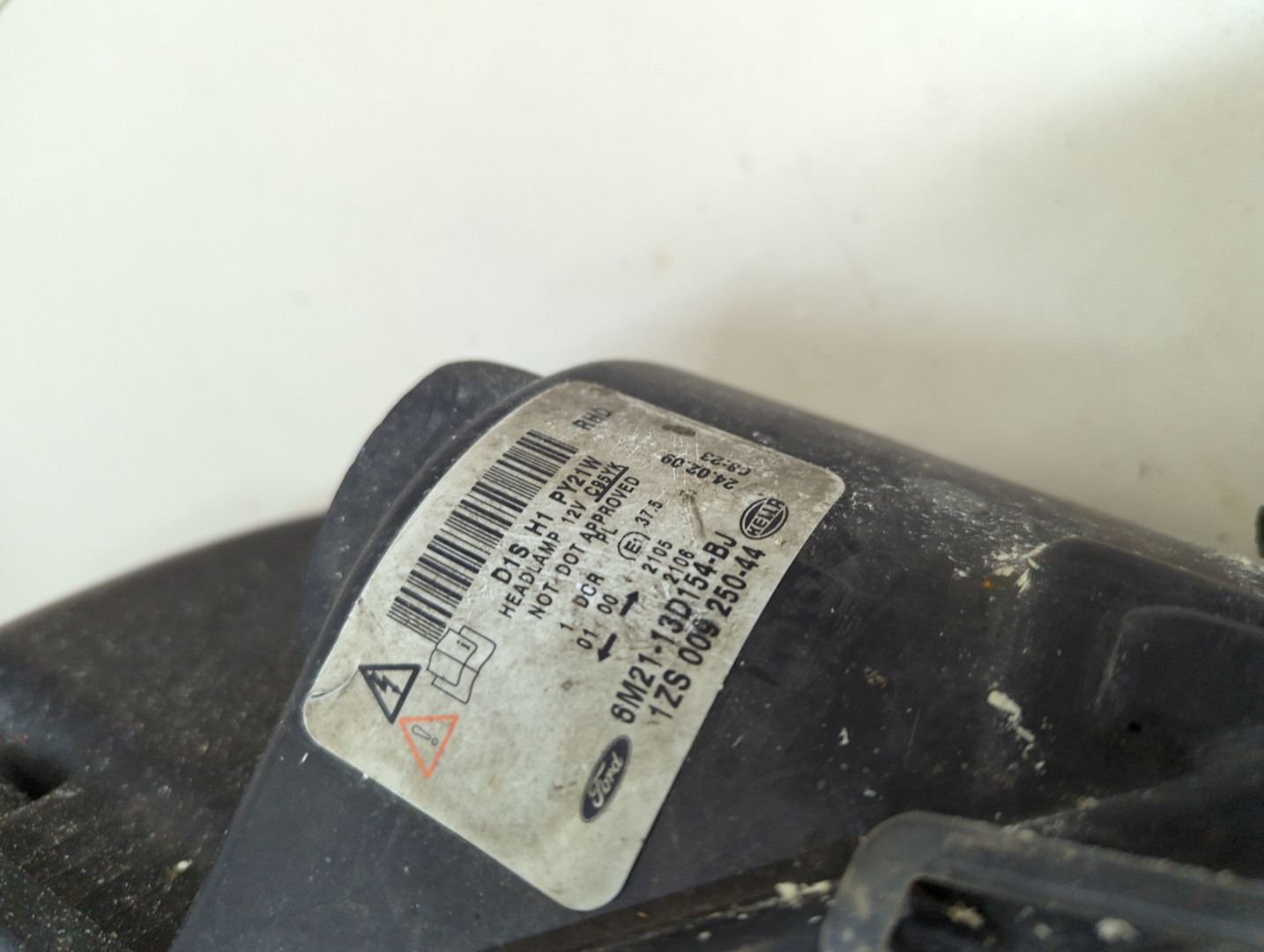 Фара правая