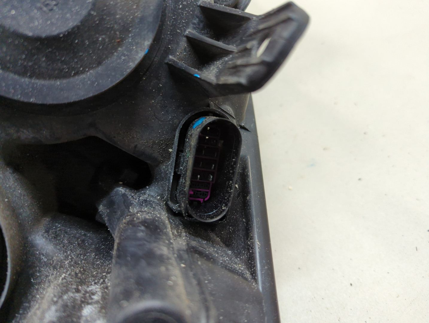 Фара правая