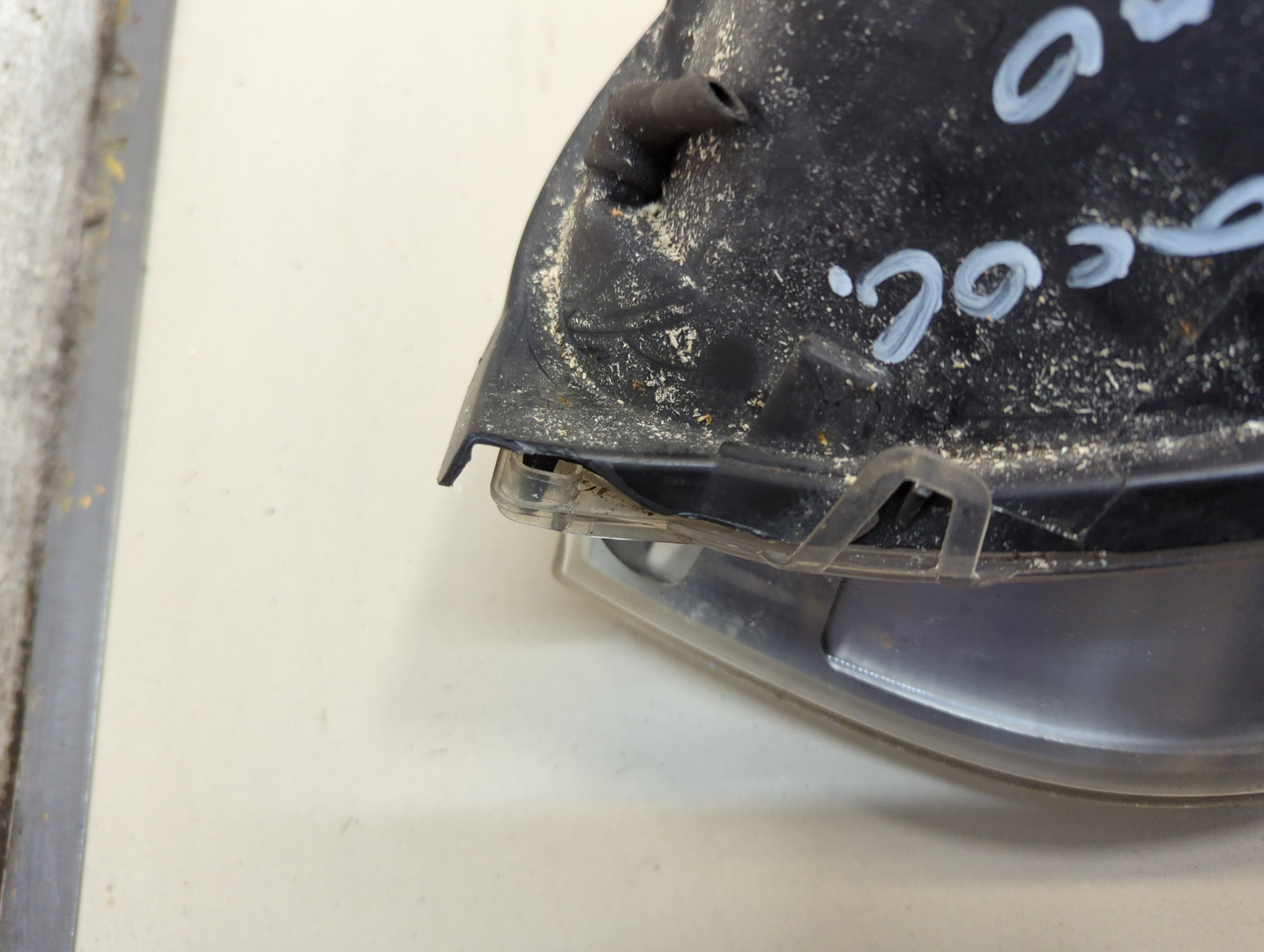 Фара правая