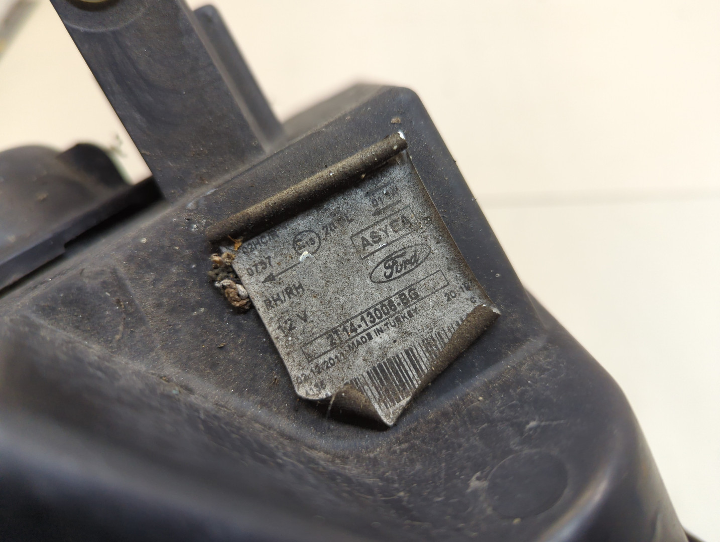 Фара правая