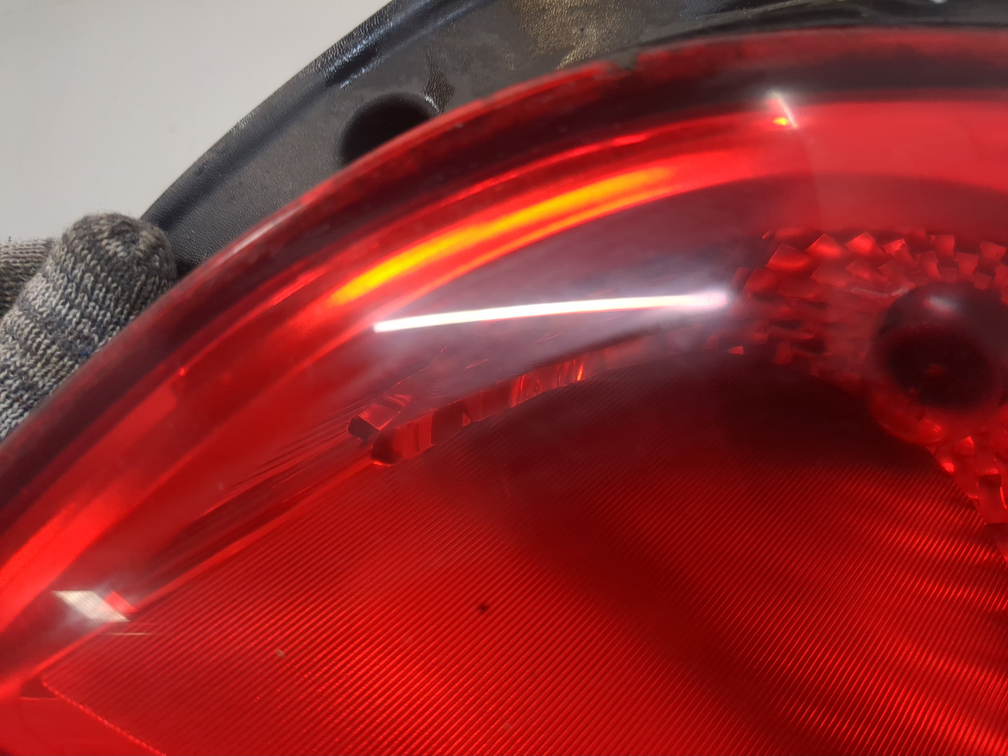 Фонарь задний правый