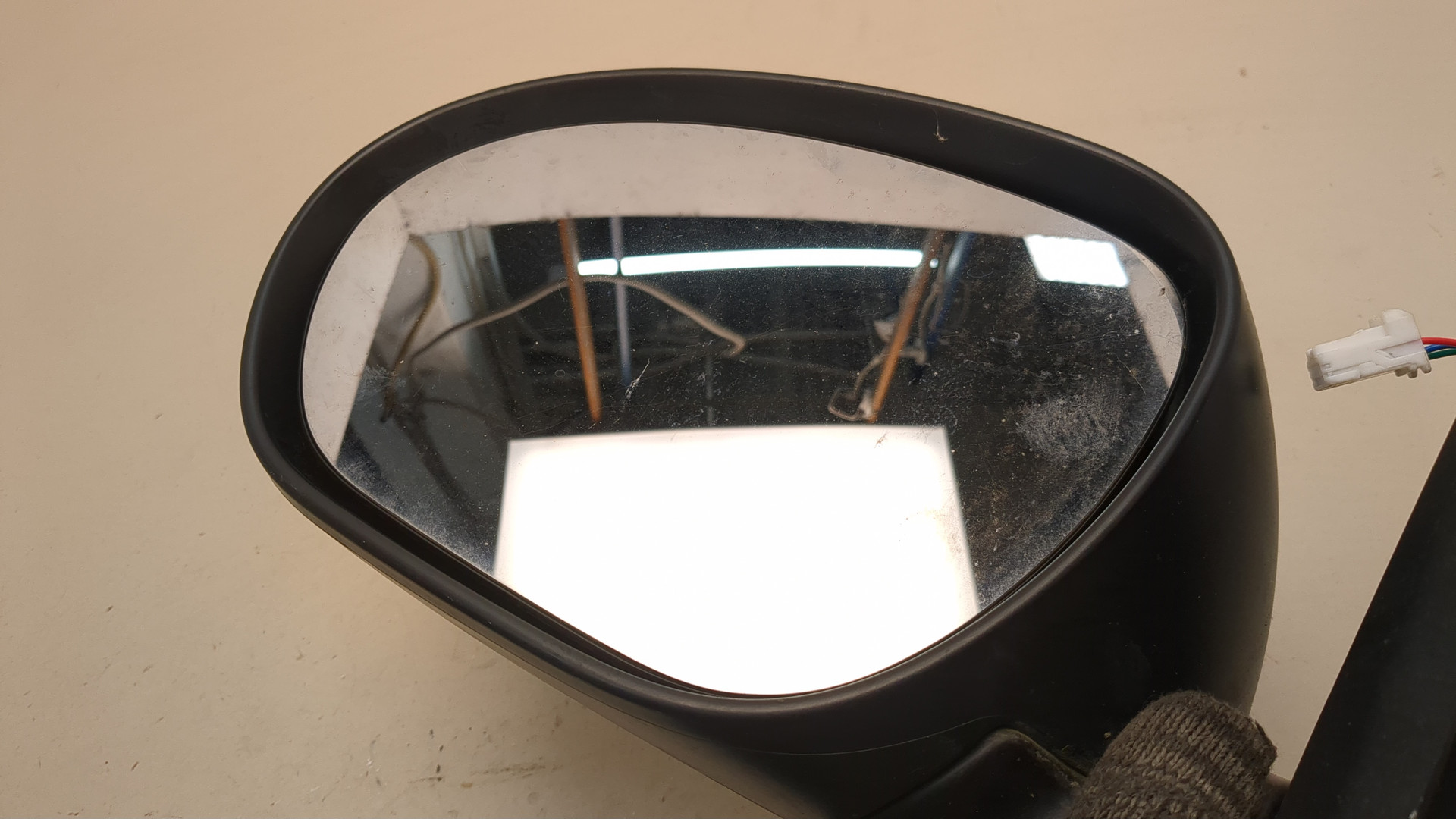 Зеркало левое электрическое