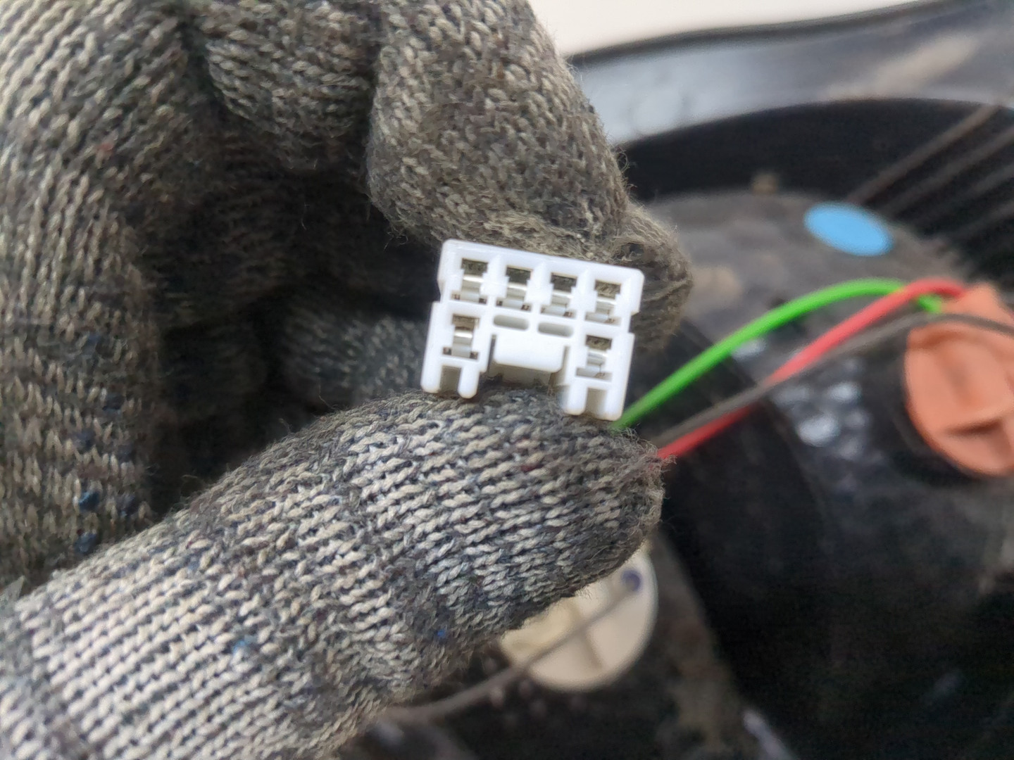 Фонарь задний левый