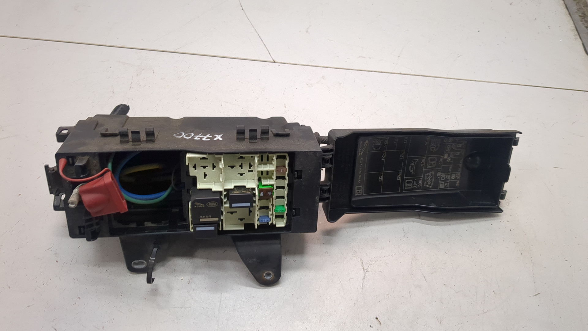 Блок предохранителей