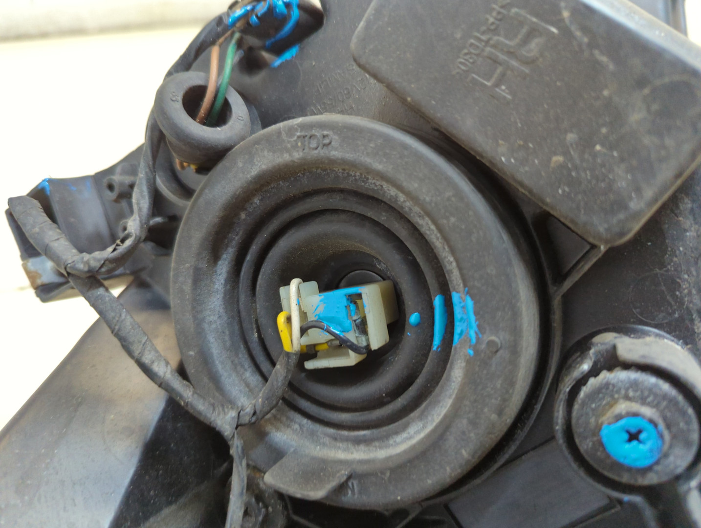 Фара правая