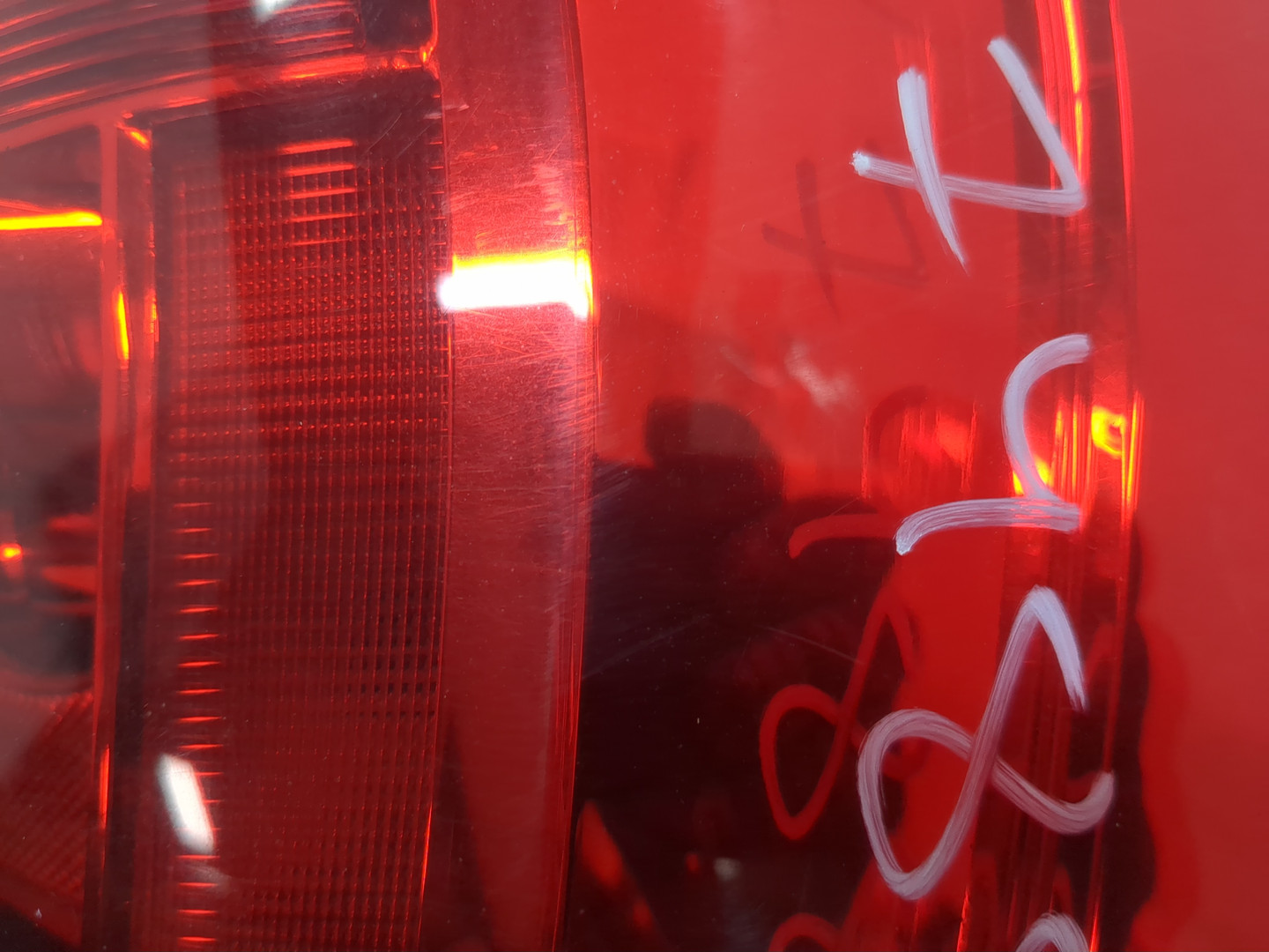 Фонарь задний правый