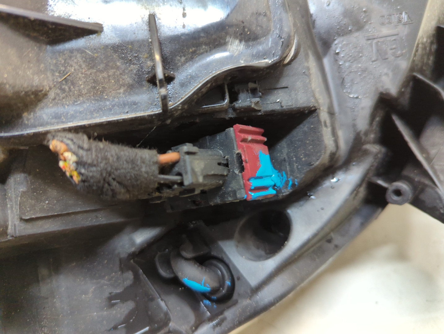 Фара правая