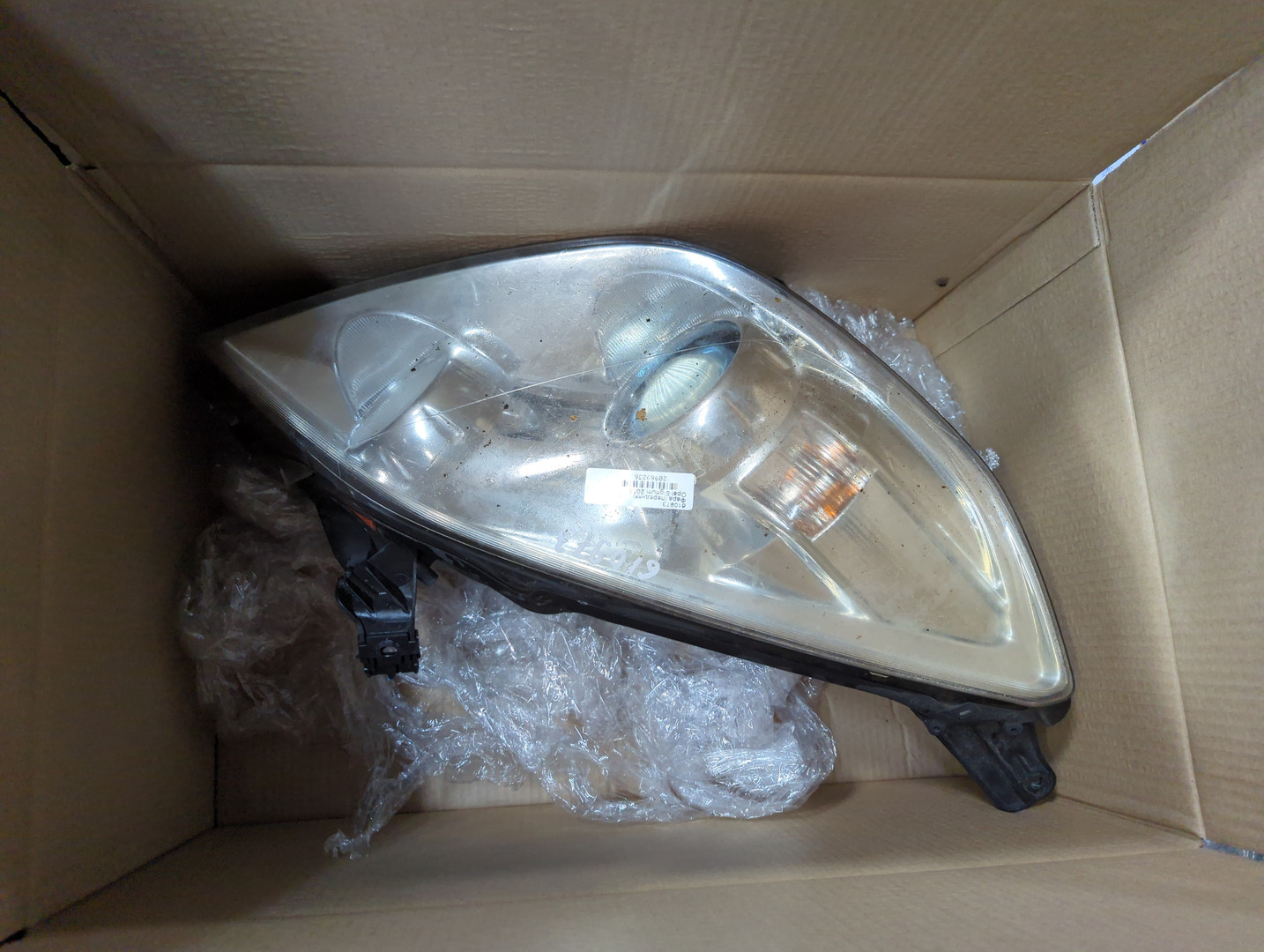 Фара правая