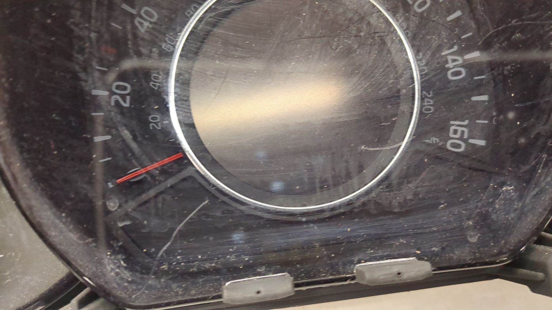 Панель приборов