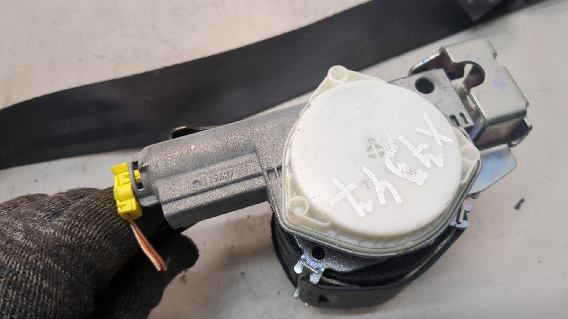 Ремень безопасности