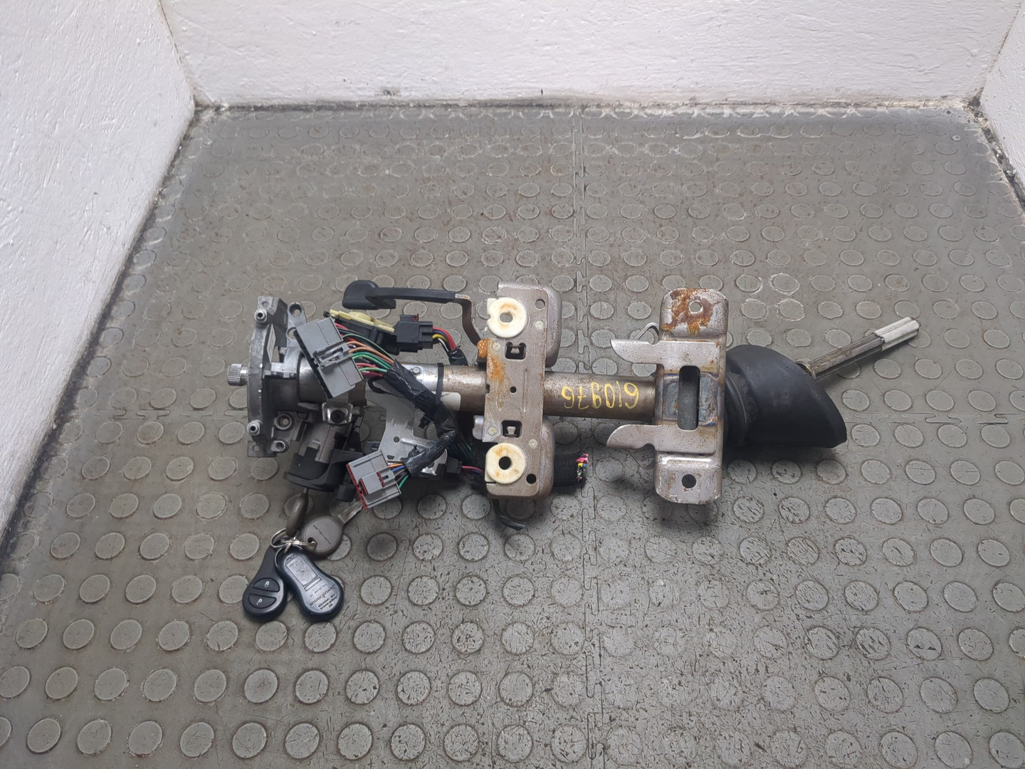 Колонка рулевая