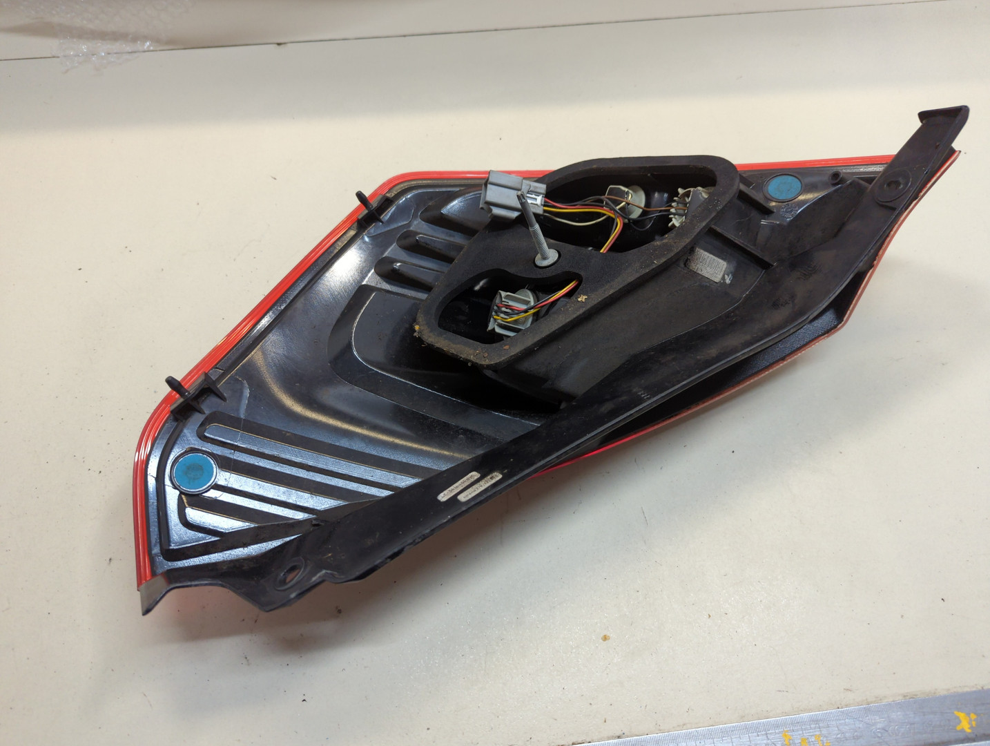 Фонарь задний левый