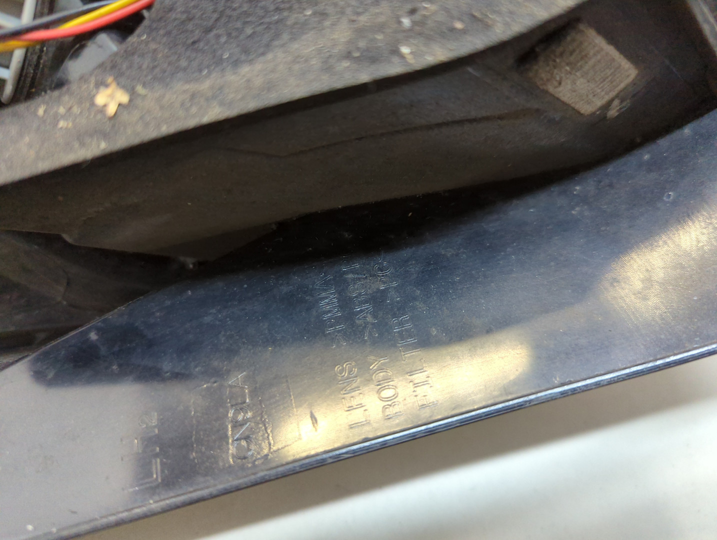 Фонарь задний левый