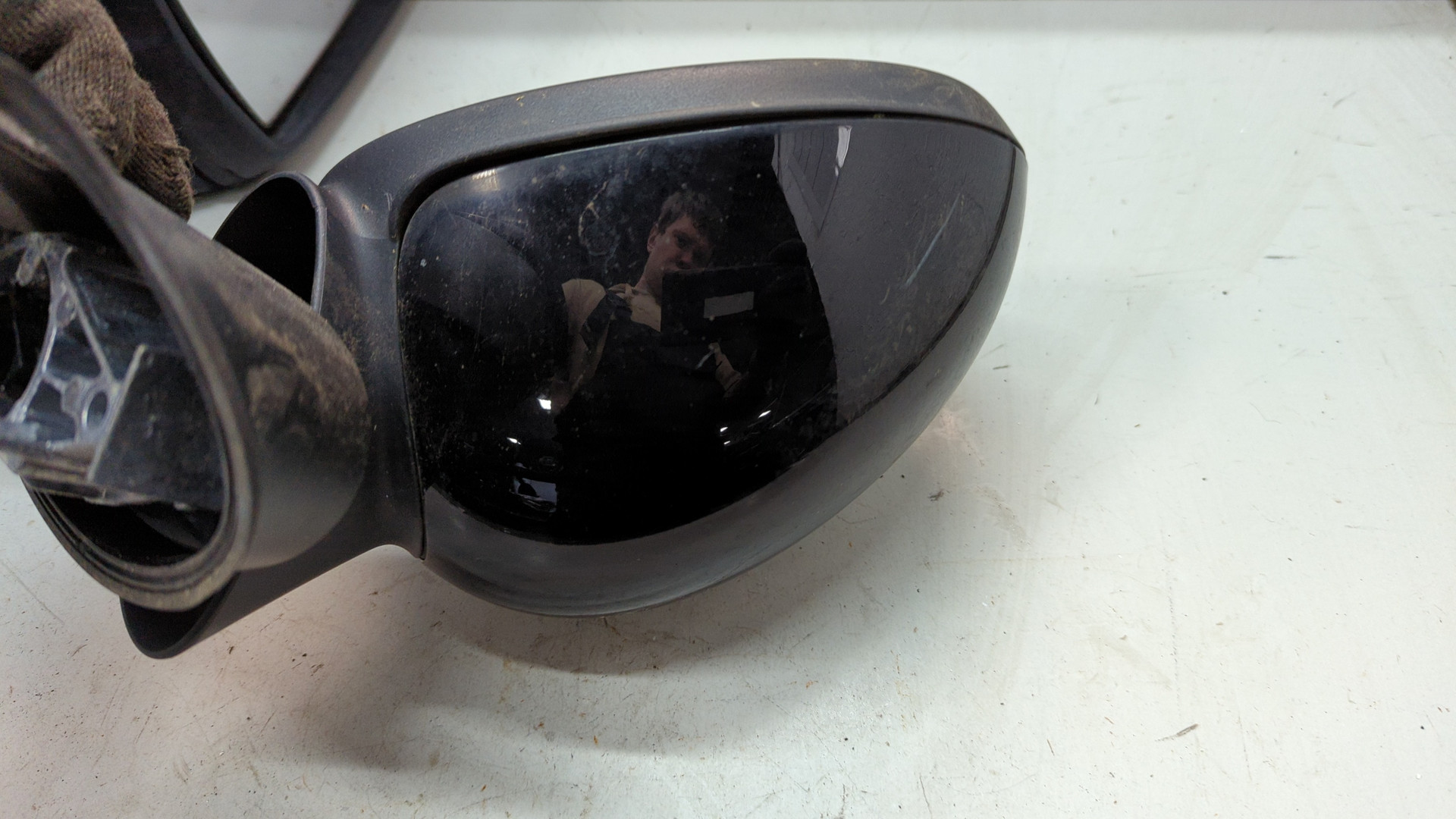 Зеркало правое электрическое