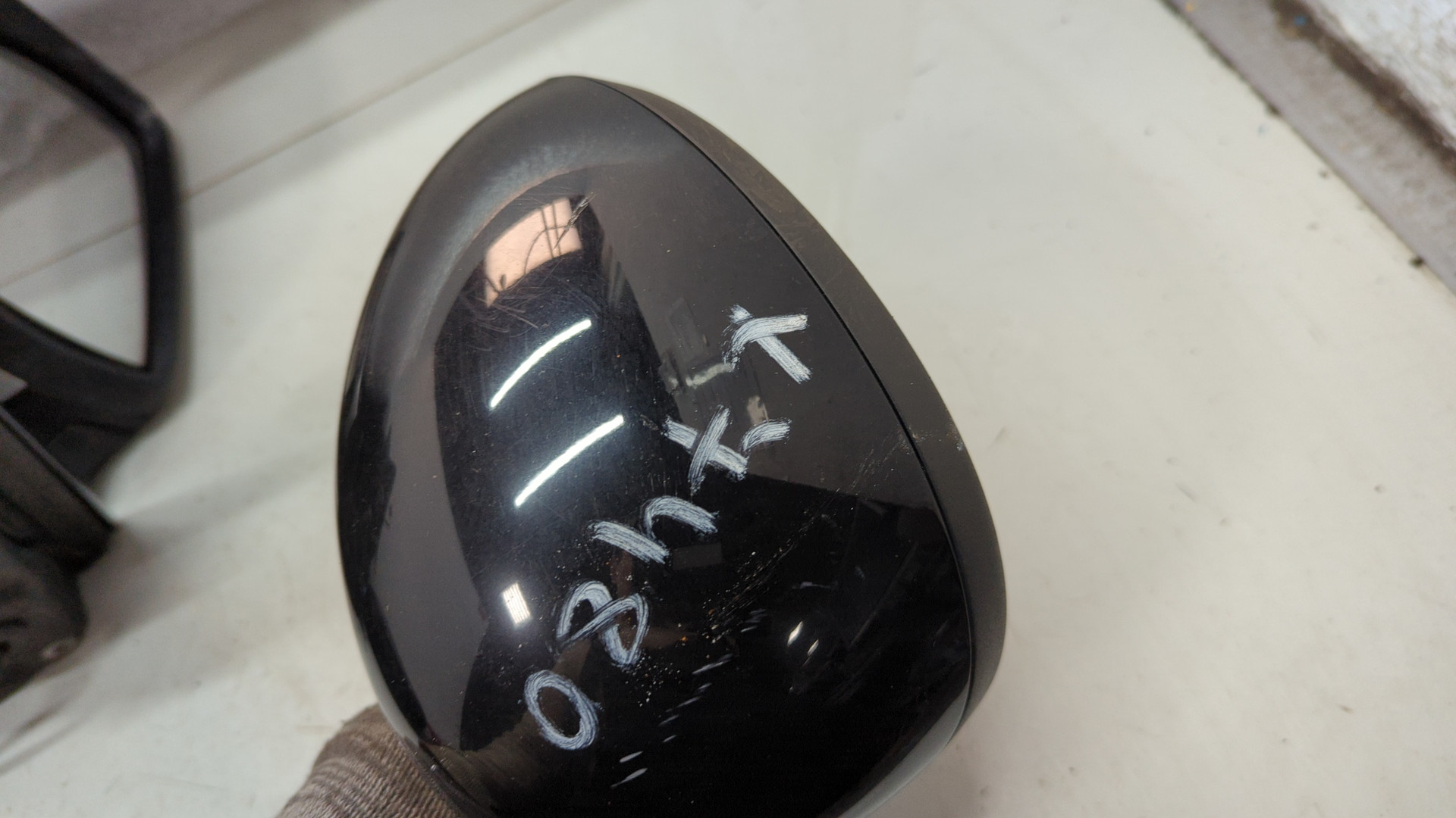 Зеркало правое электрическое