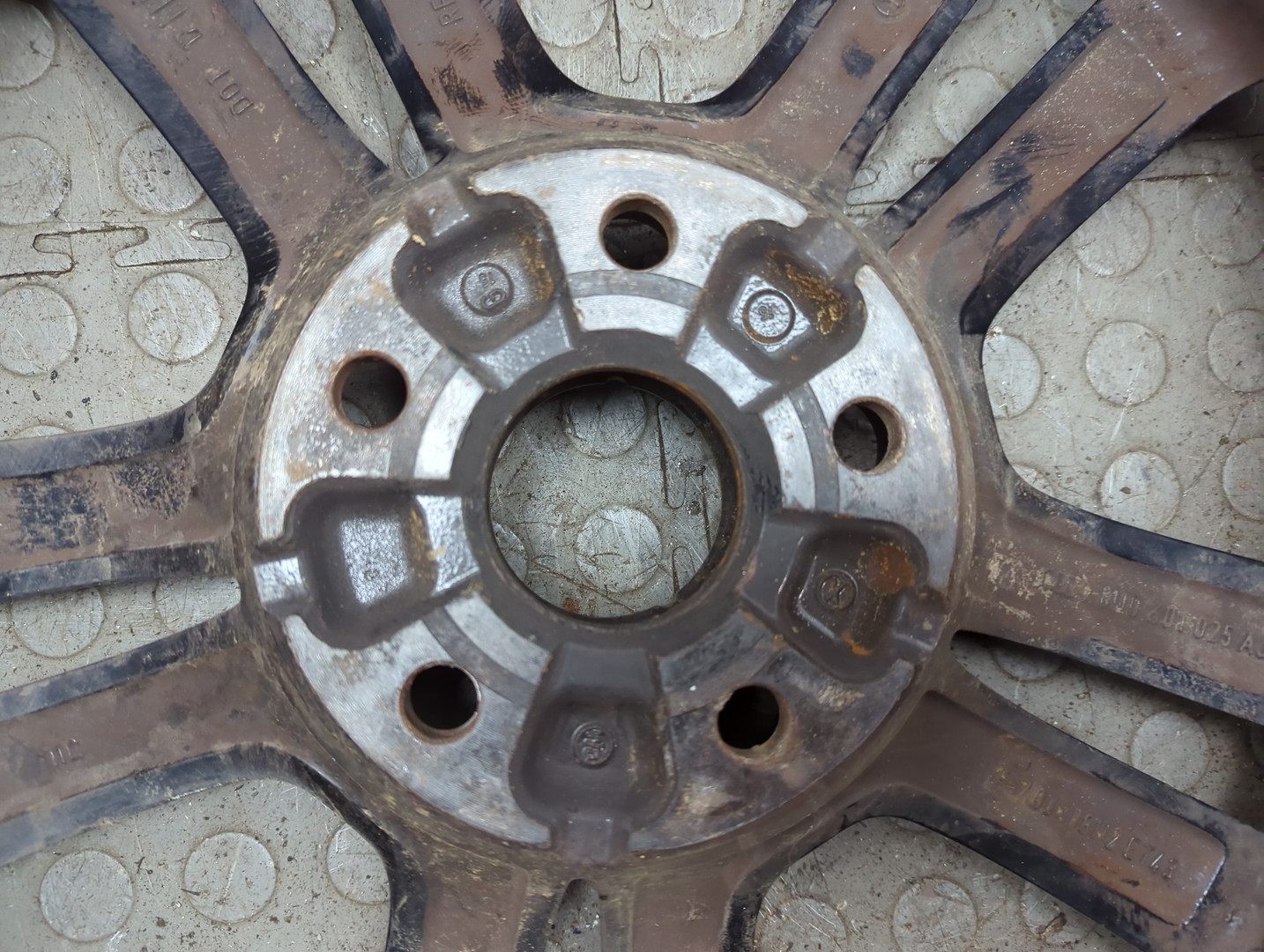 Диски колесные литые легкий сплав 4 шт