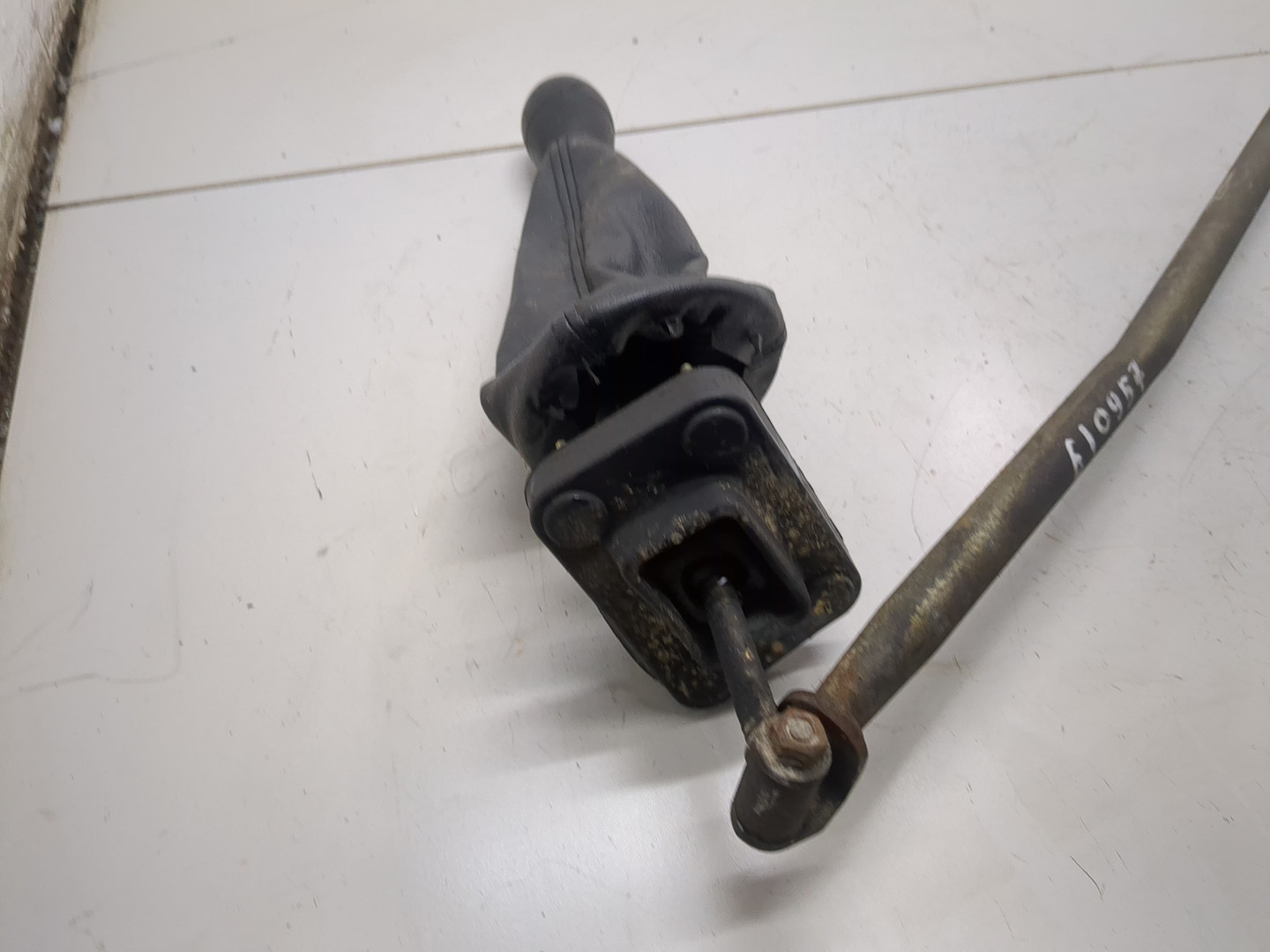 Кулиса МКПП / АКПП