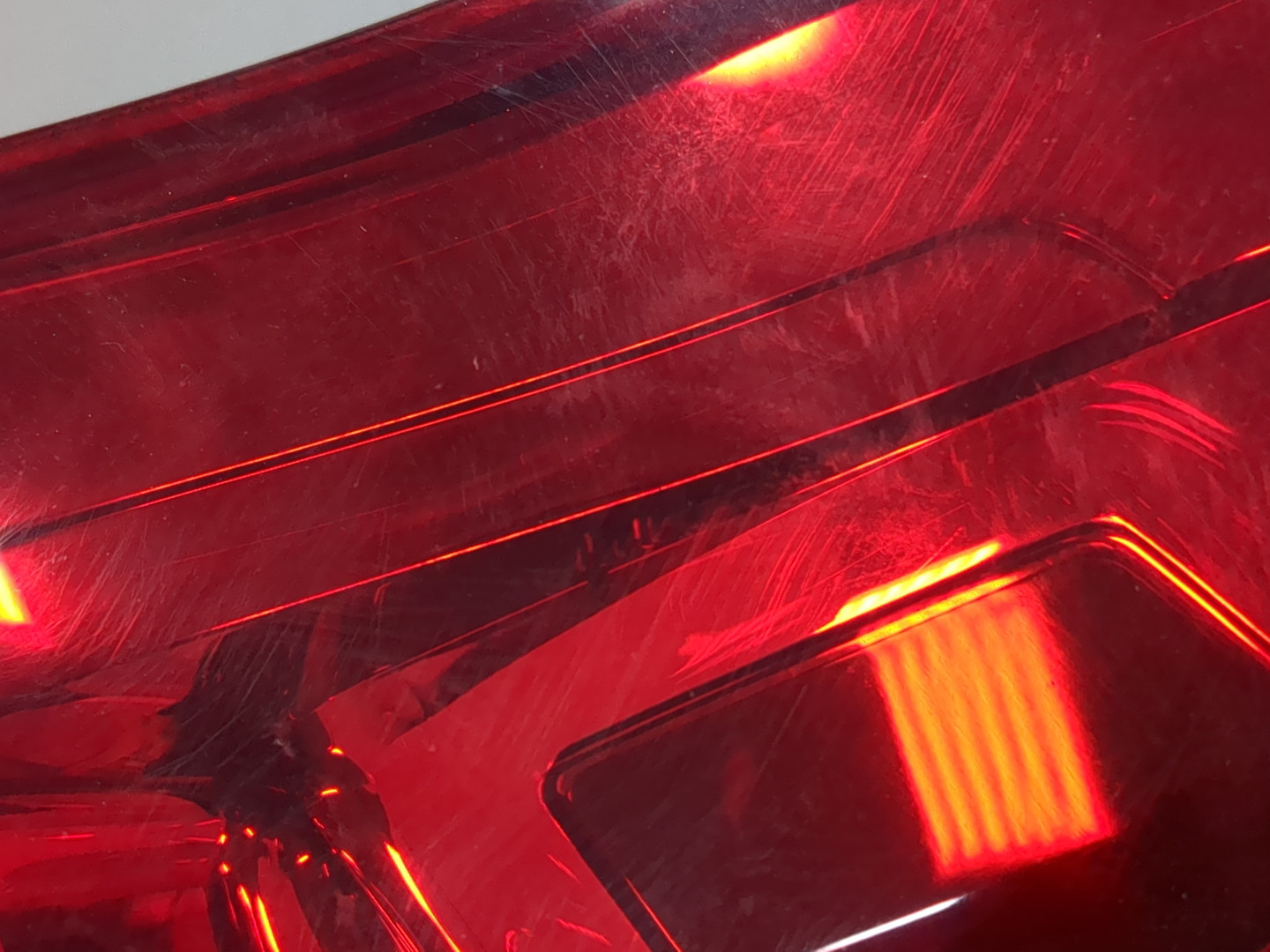 Фонарь задний левый