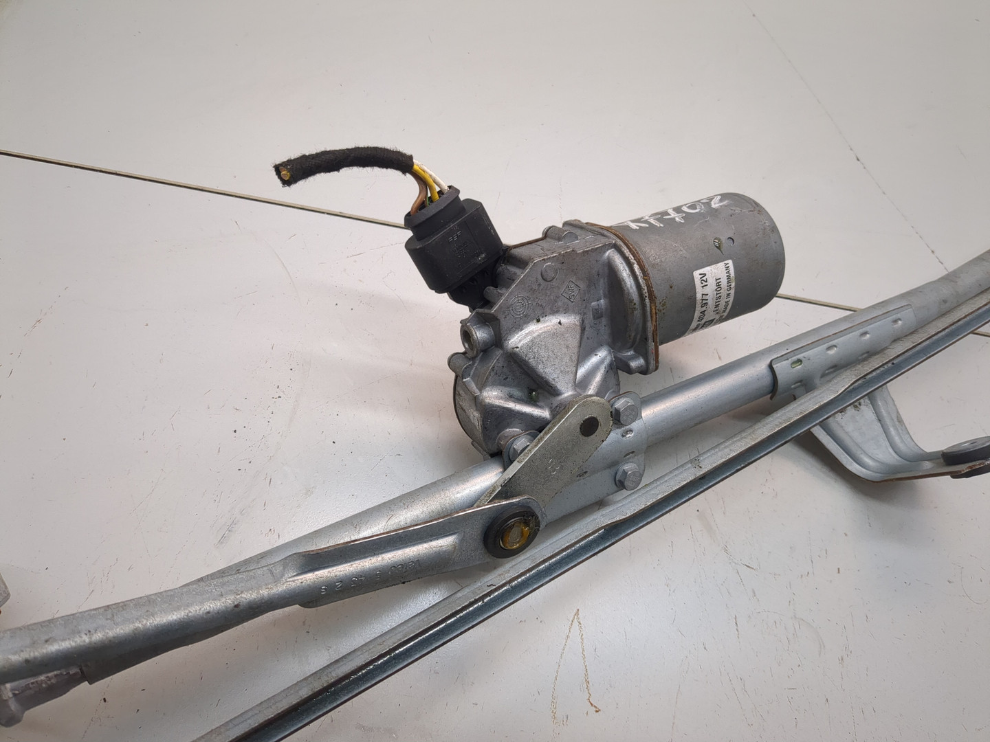 Трапеция стеклоочистителей