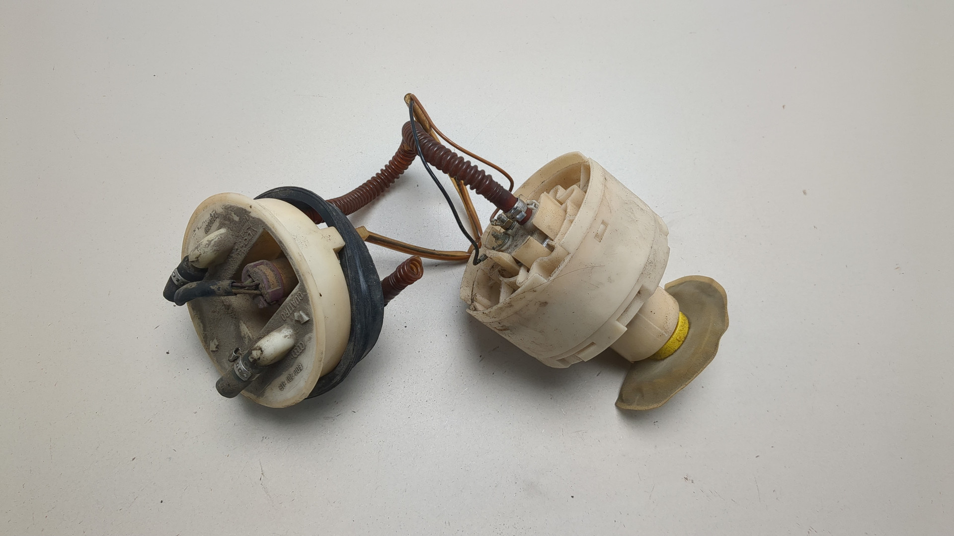 Насос топливный электрический