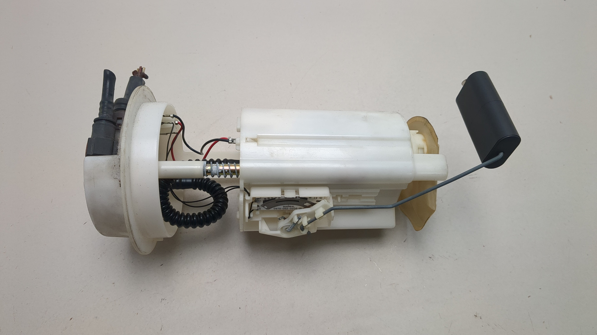 Насос топливный электрический